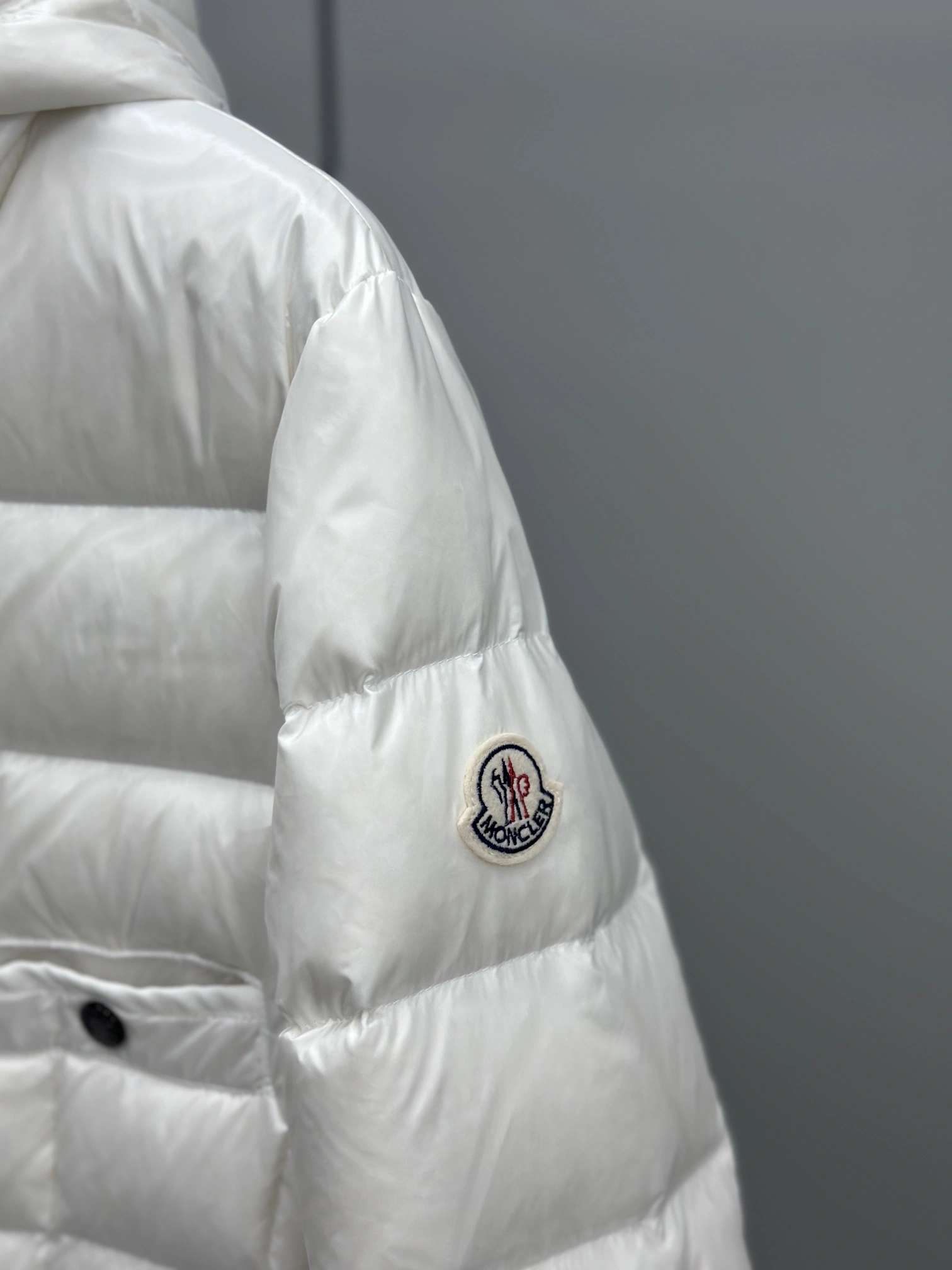 Moncler Down Jackets Unisex 146665
