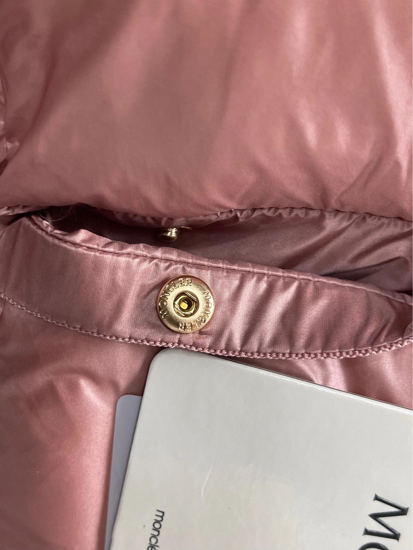Moncler Down Jackets GoAnywhere 146674