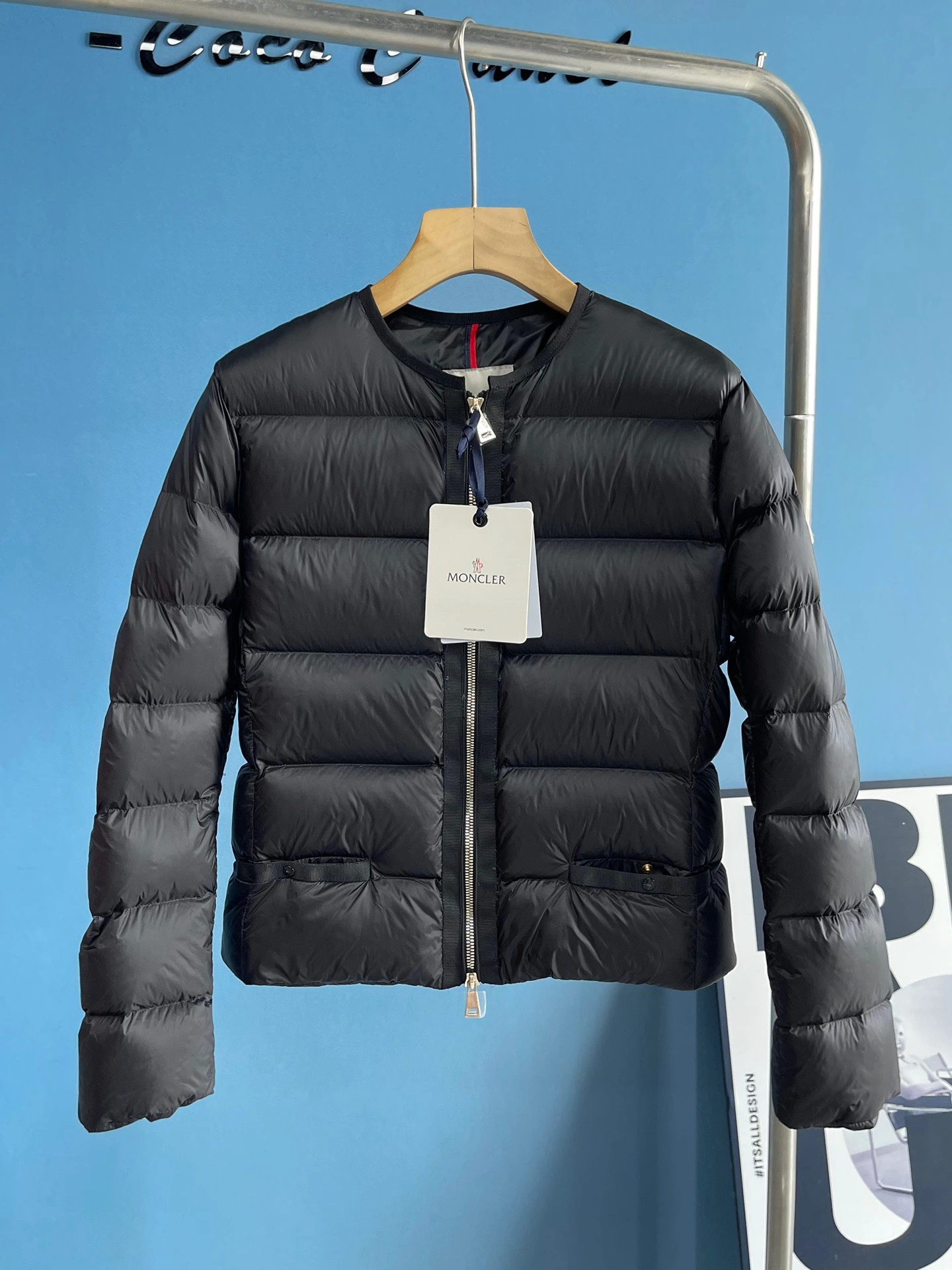 Moncler Down Jackets Packable 146655