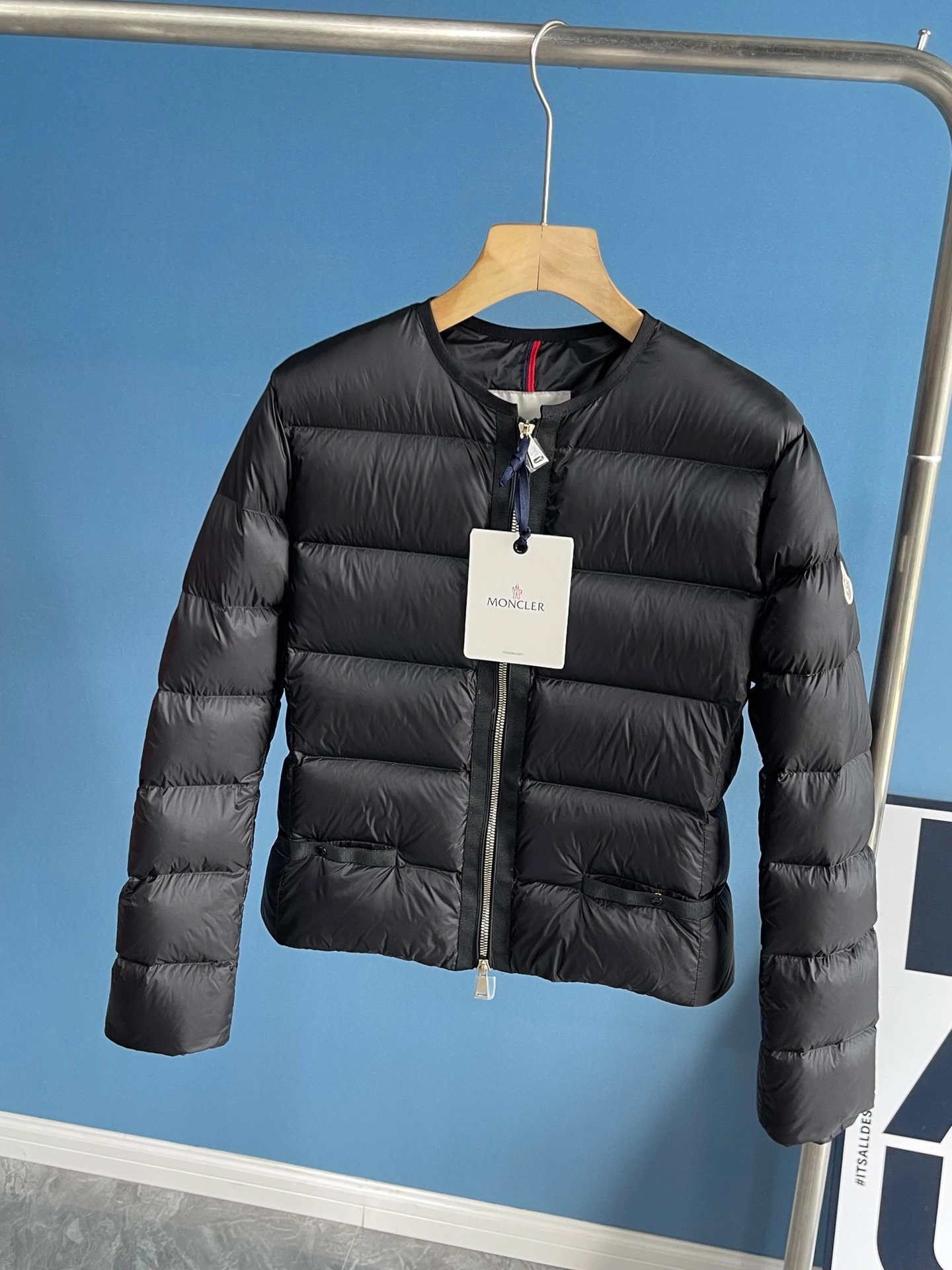 Moncler Down Jackets Packable 146655