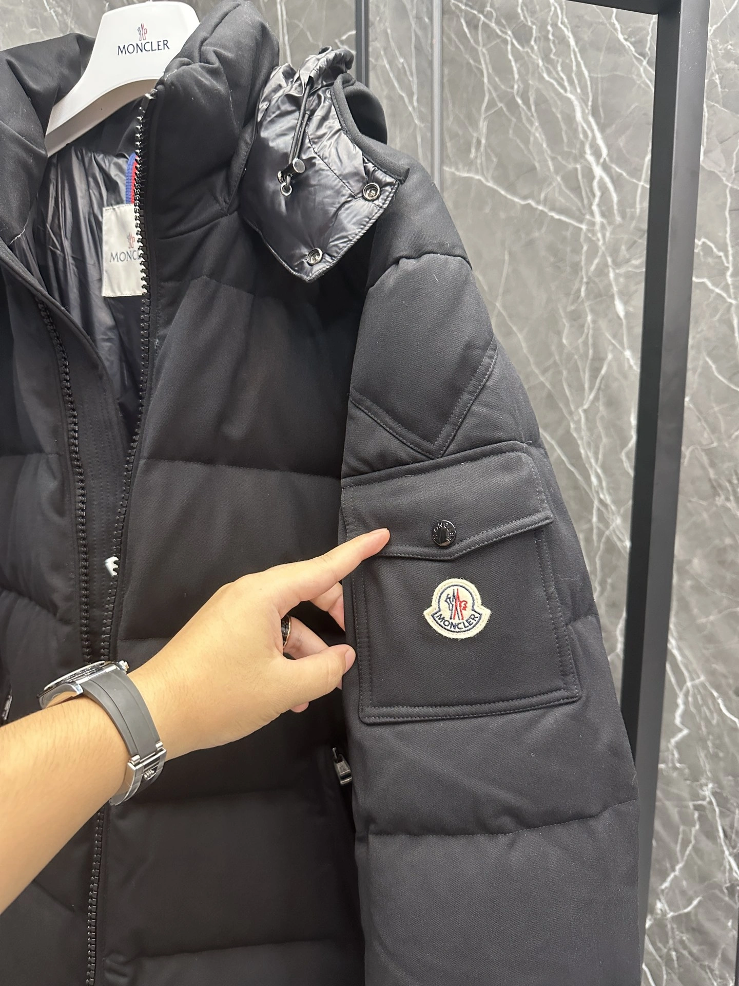 Moncler Down Jackets Affordable 146657