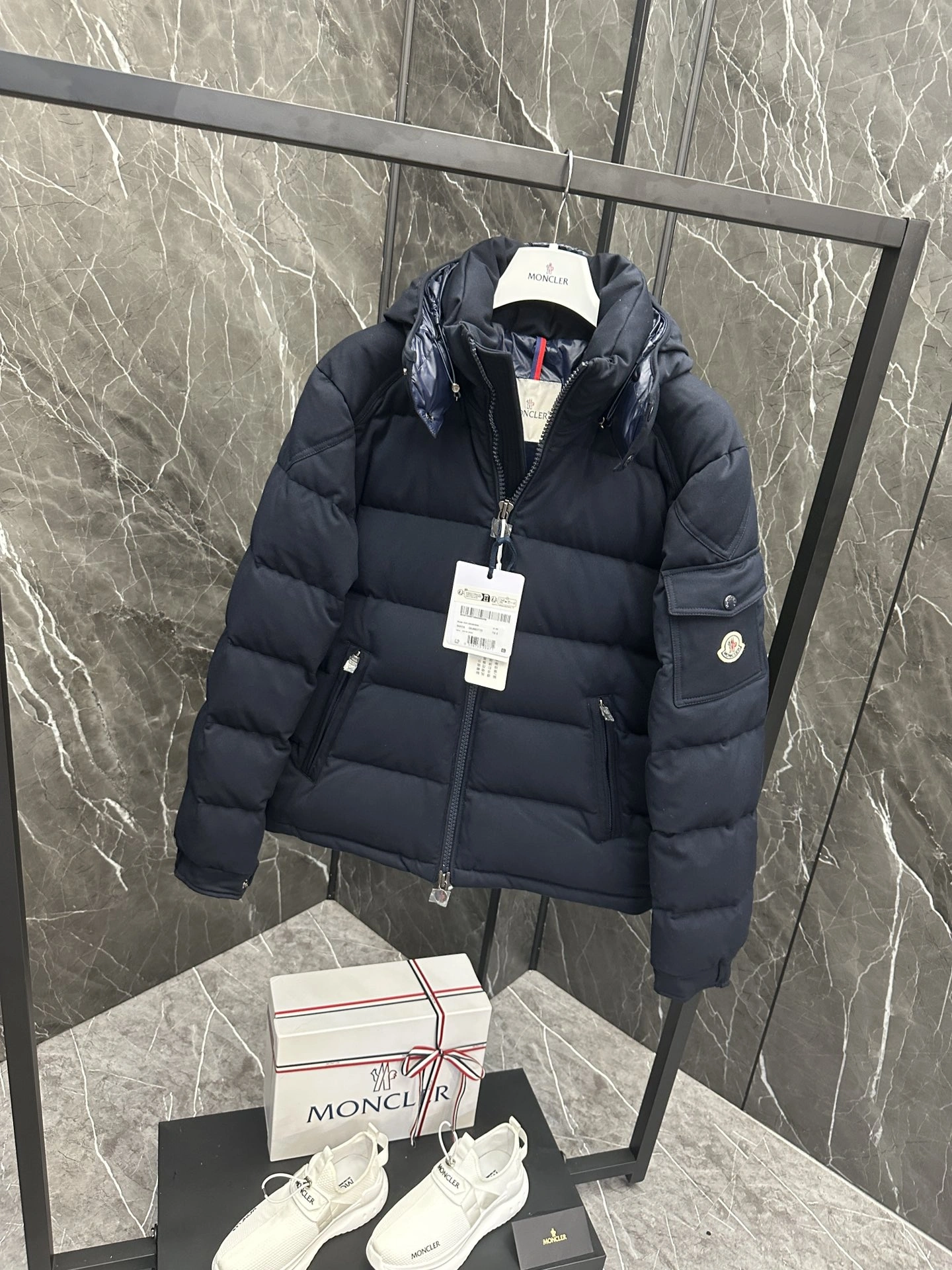 Unique Moncler Down Jackets 146668