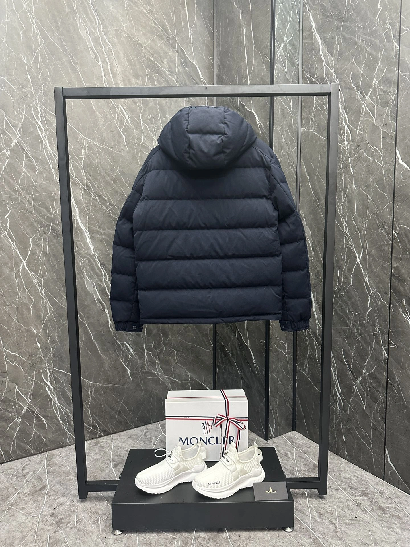 Unique Moncler Down Jackets 146668