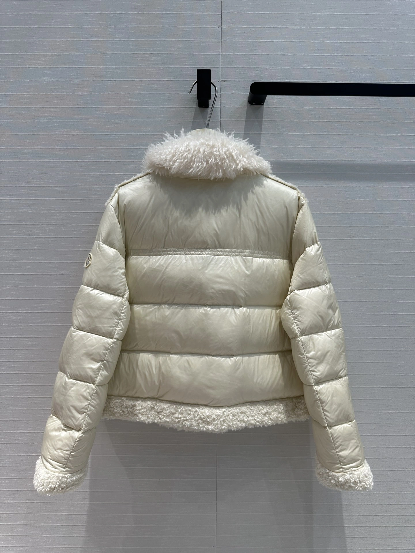 Moncler Down Jackets DailyWear 146658