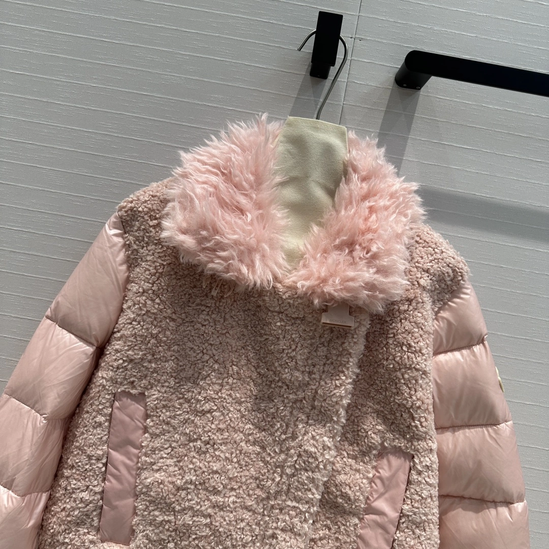 Moncler Down Jackets Premium 146659