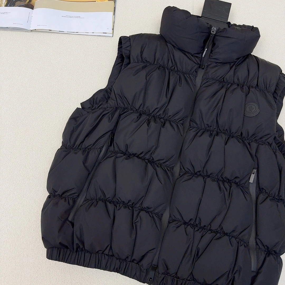 Moncler Down Jackets HighQuality 146664