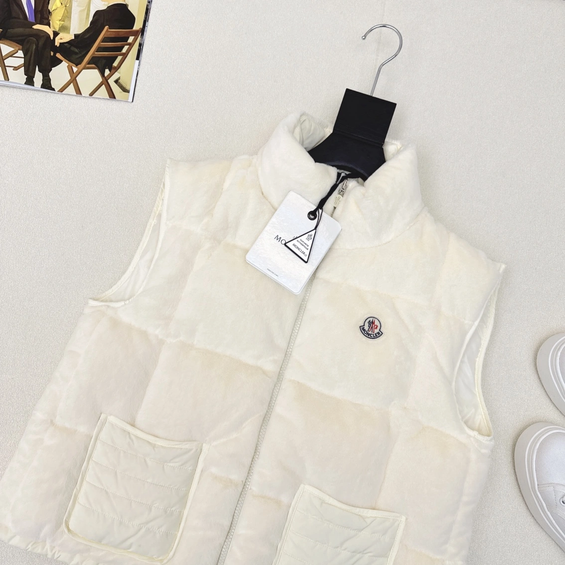 Moncler Down Jackets EasyCare 146673