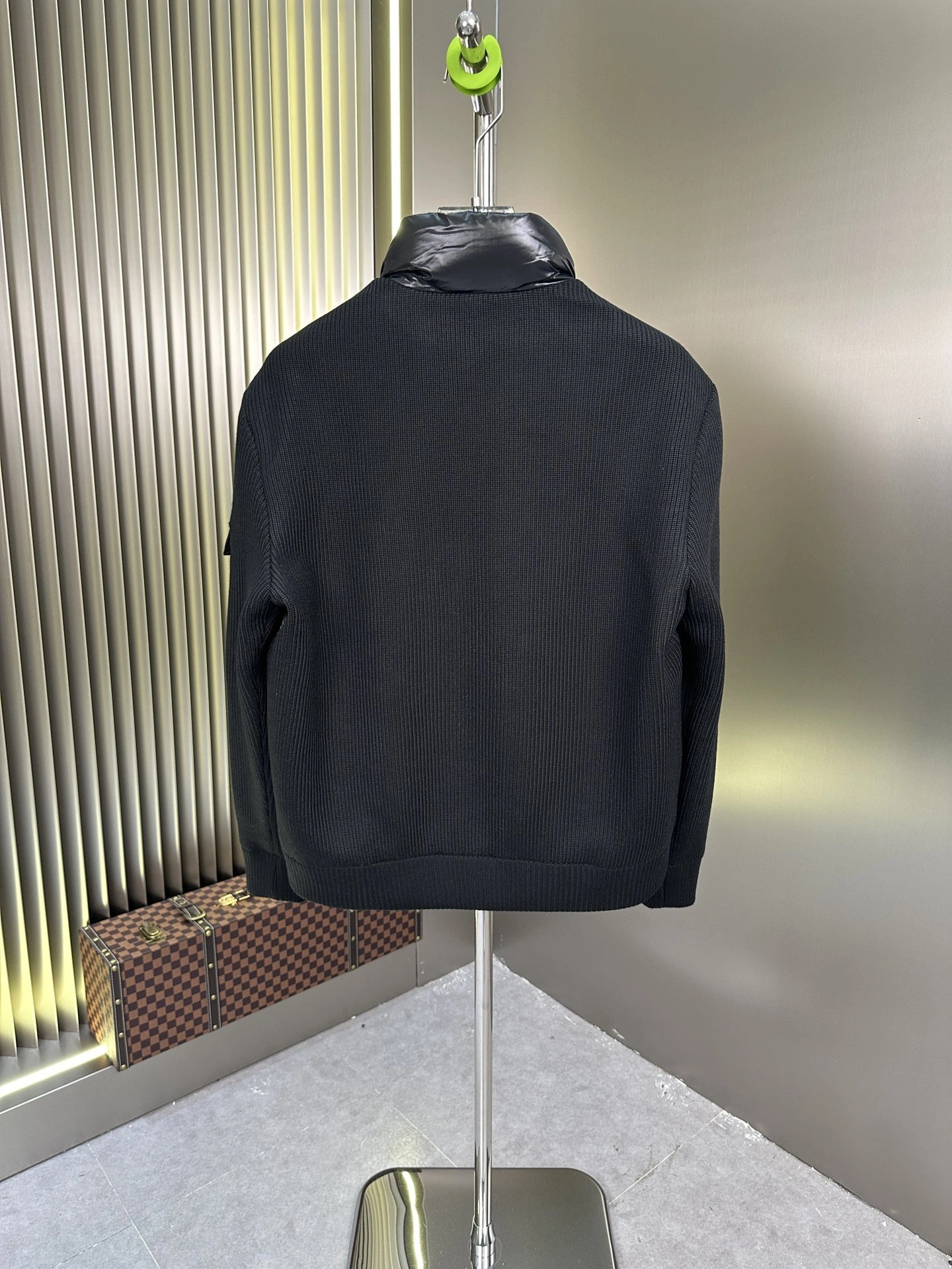 Moncler Down Jackets Stretchable 146663