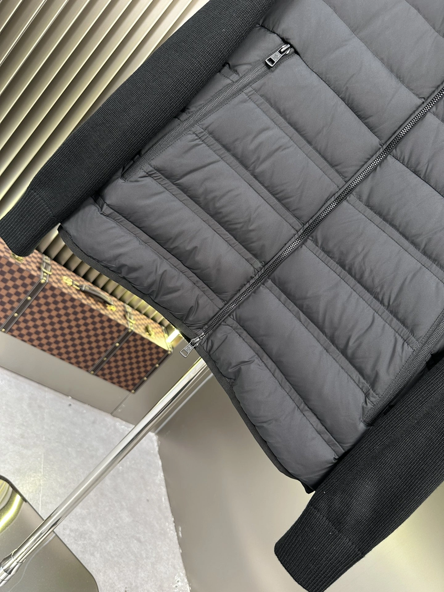 Original Moncler Down Jackets 146672