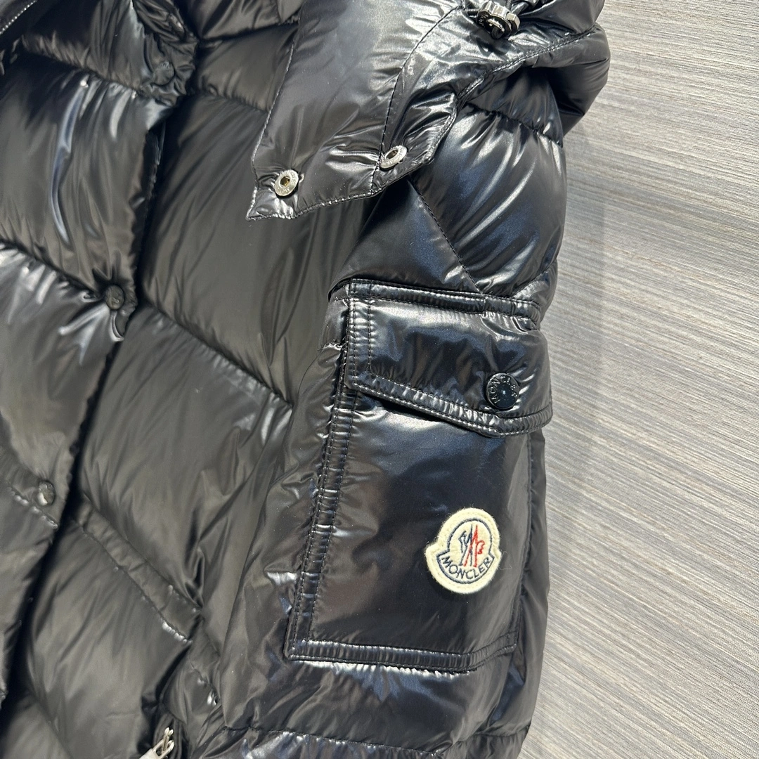 TimelessDesign Moncler Down Jackets 146653