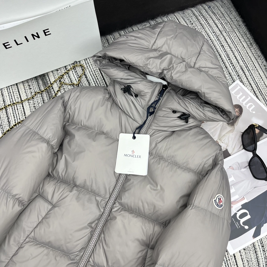 QuickDry Moncler Down Jackets 146651
