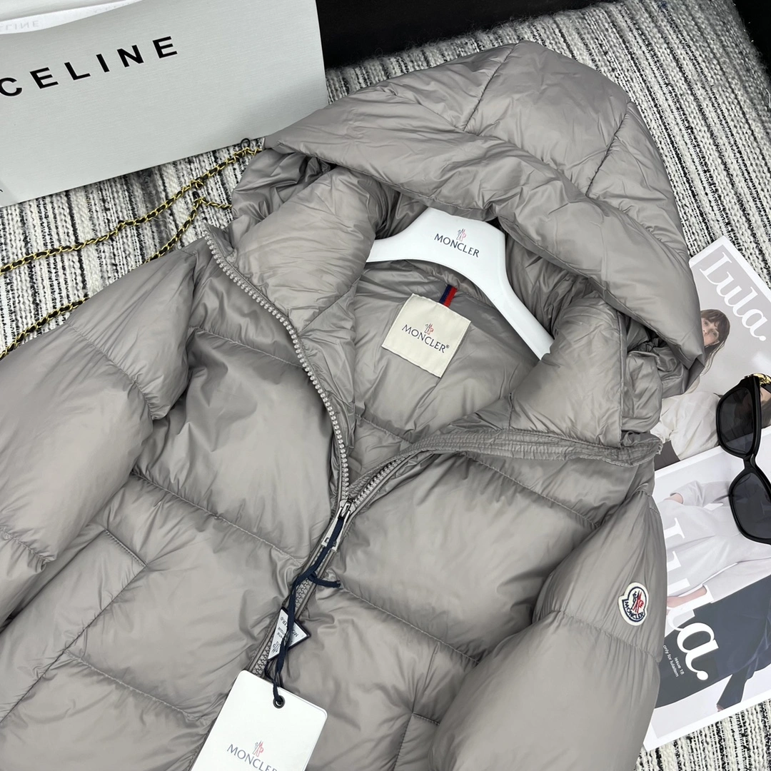 QuickDry Moncler Down Jackets 146651