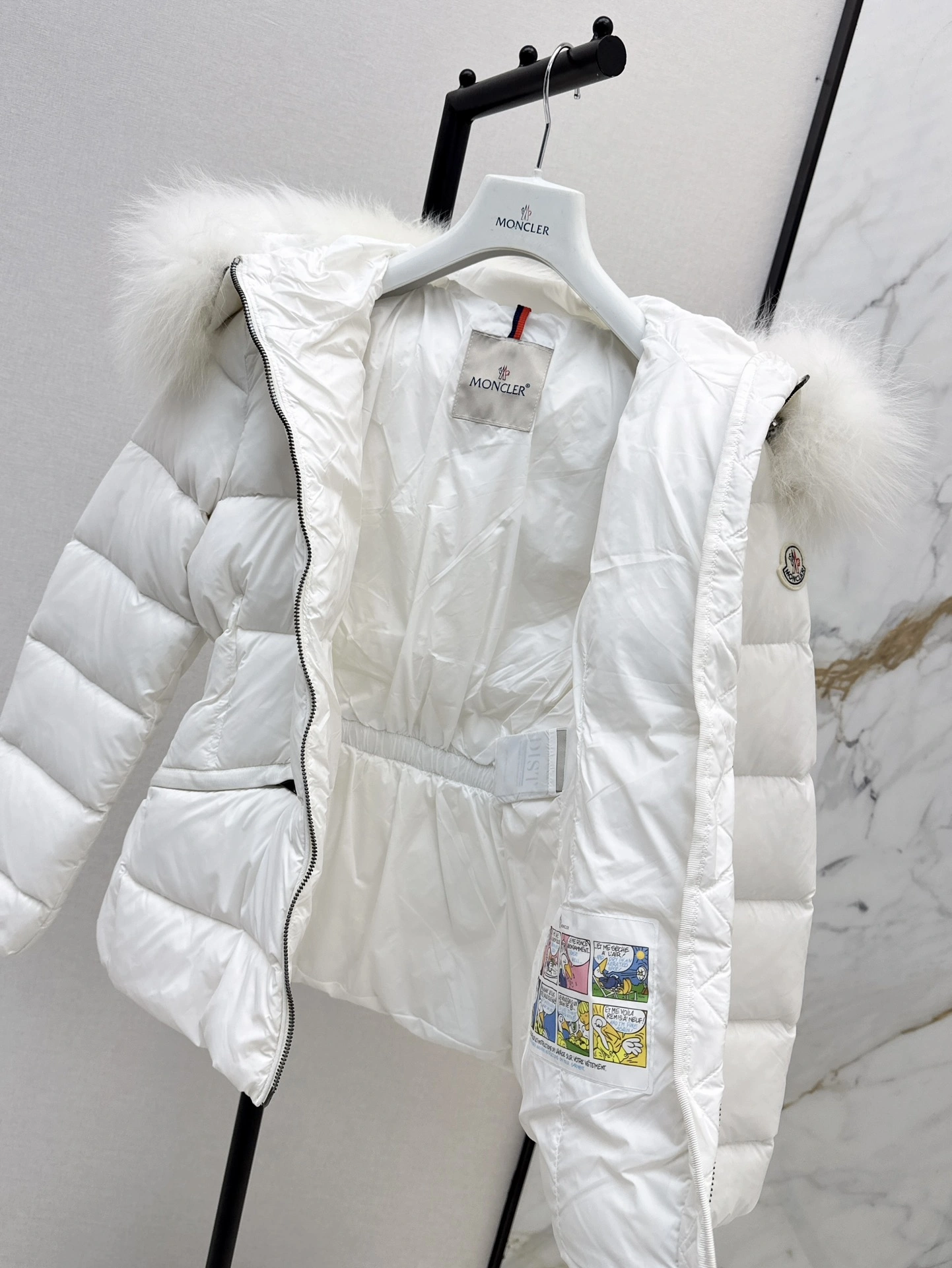 Moncler Down Jackets Youthful 146656