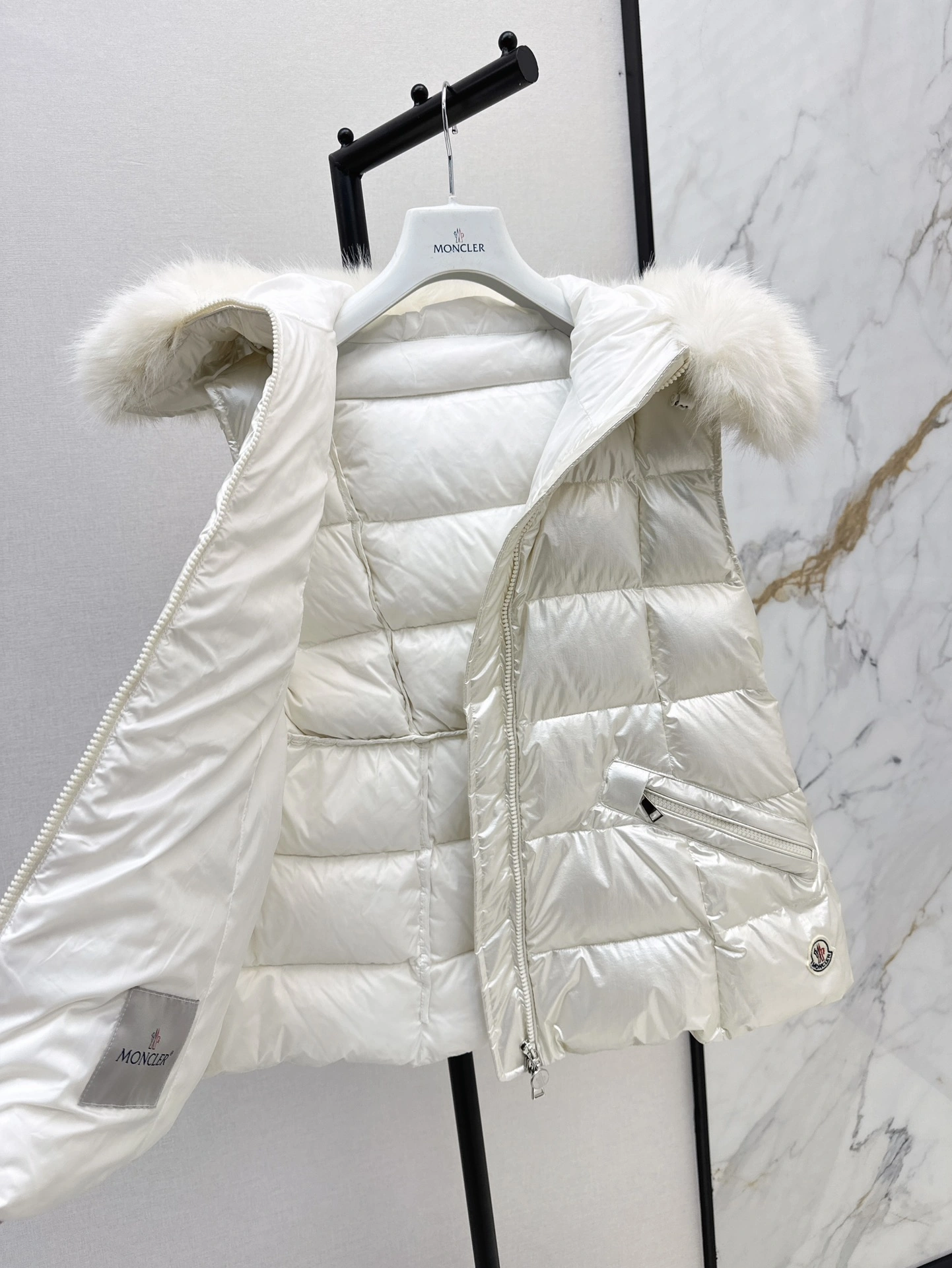 UrbanChic Moncler Down Jackets 146649
