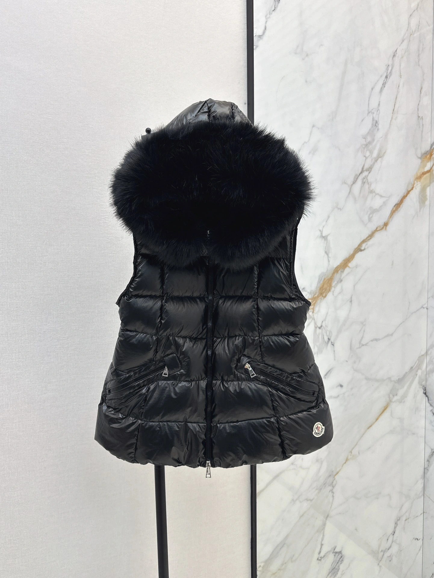 Moncler Down Jackets ZeroBulk 146647