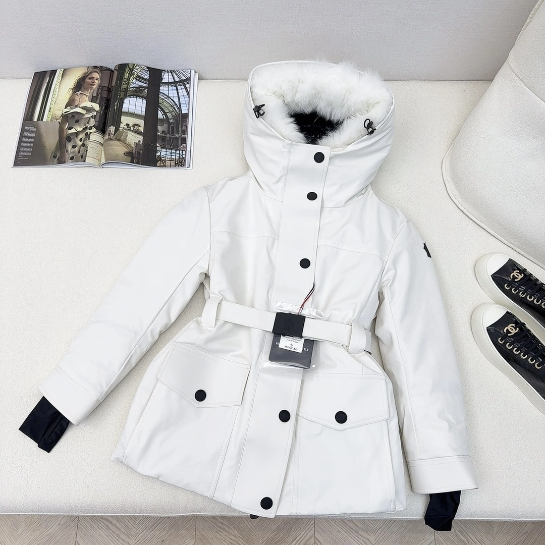 Moncler Down Jackets Breathable 146645