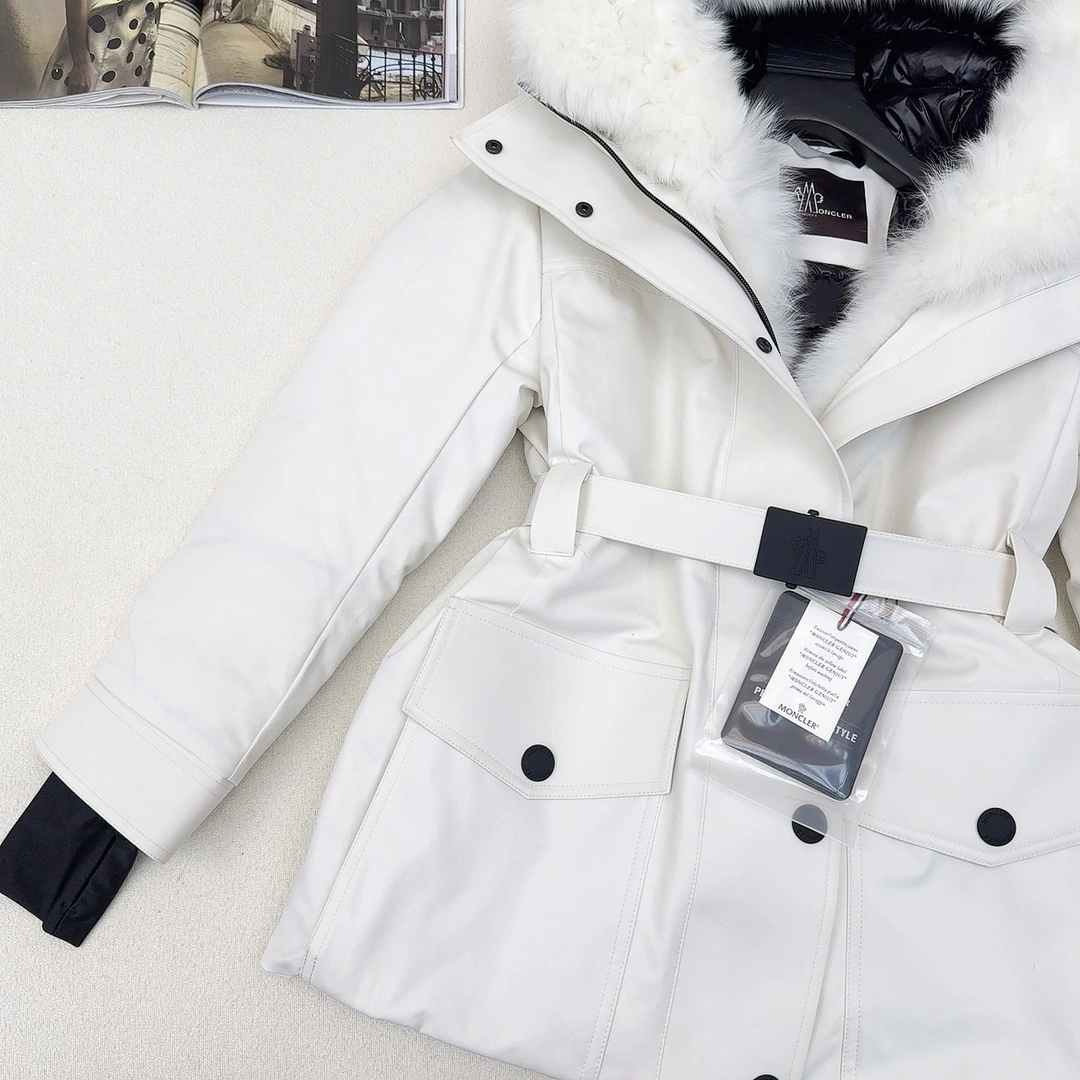 Moncler Down Jackets Breathable 146645
