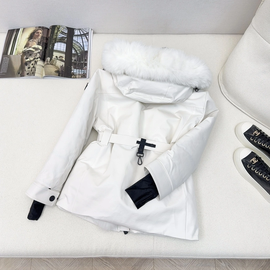 Moncler Down Jackets Breathable 146645