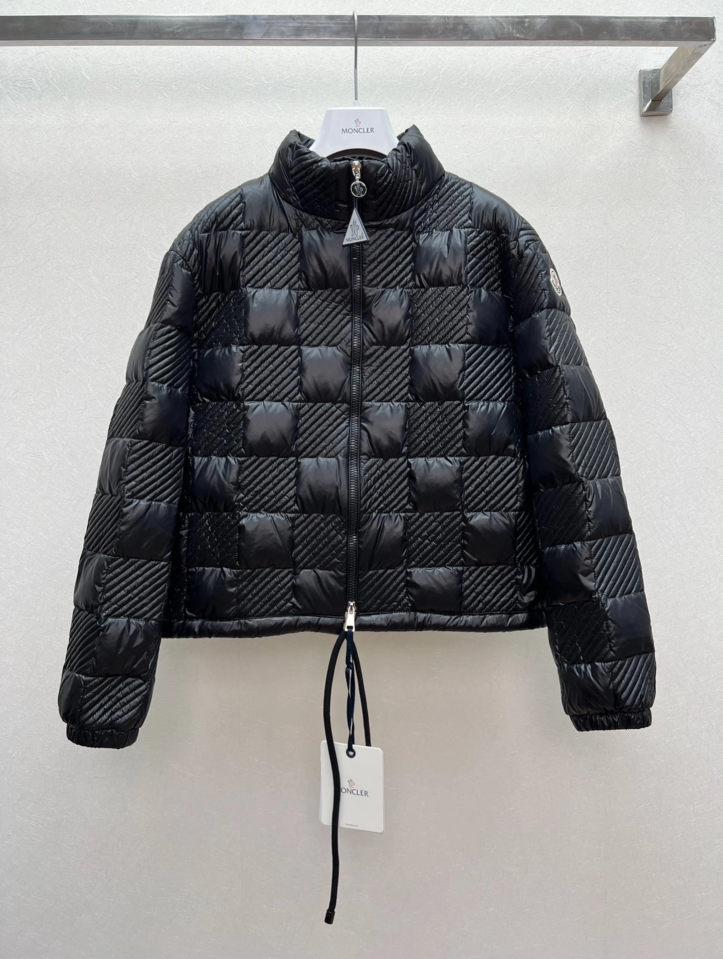 Reliable Moncler Down Jackets 146642