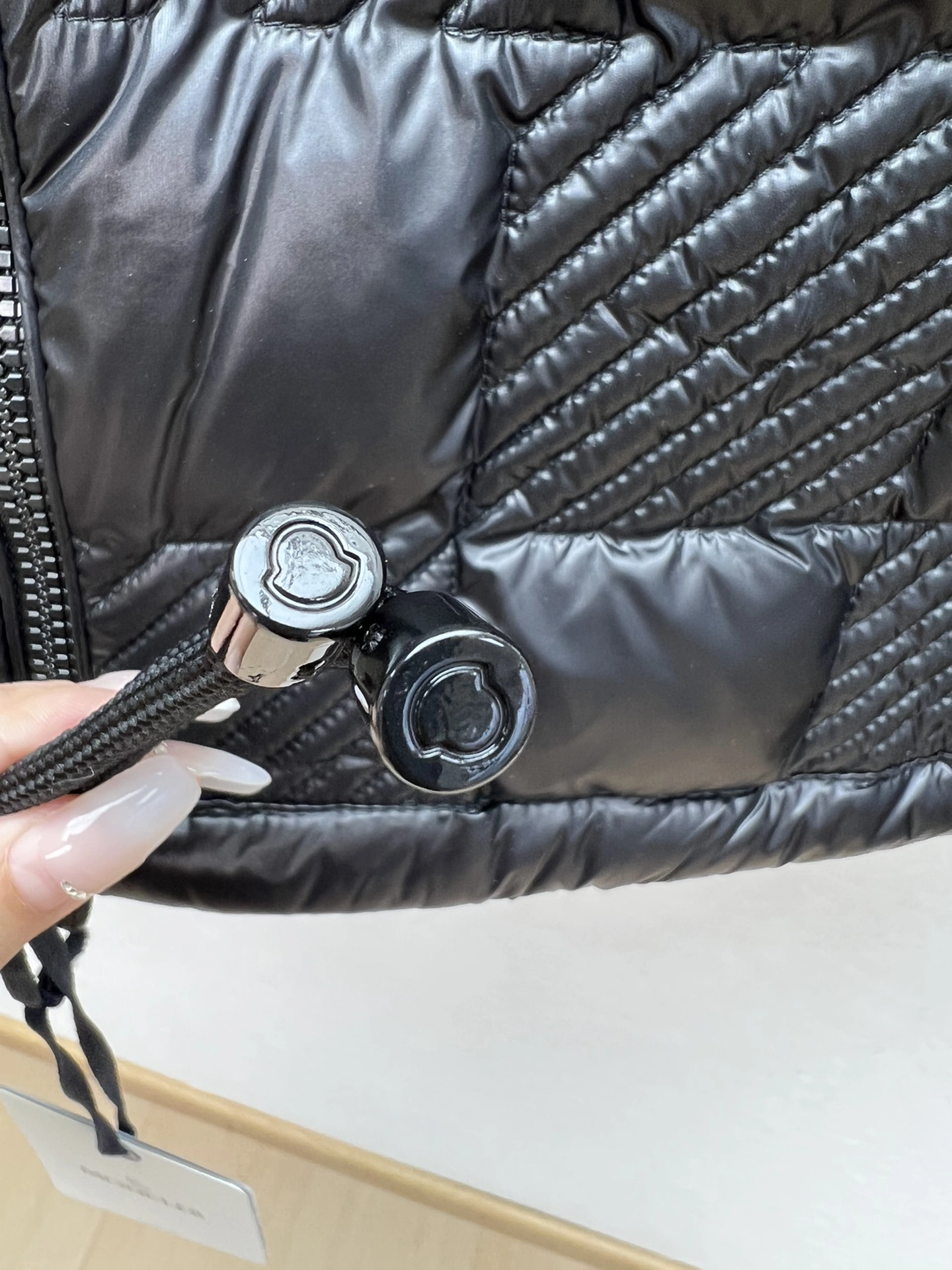 Reliable Moncler Down Jackets 146642