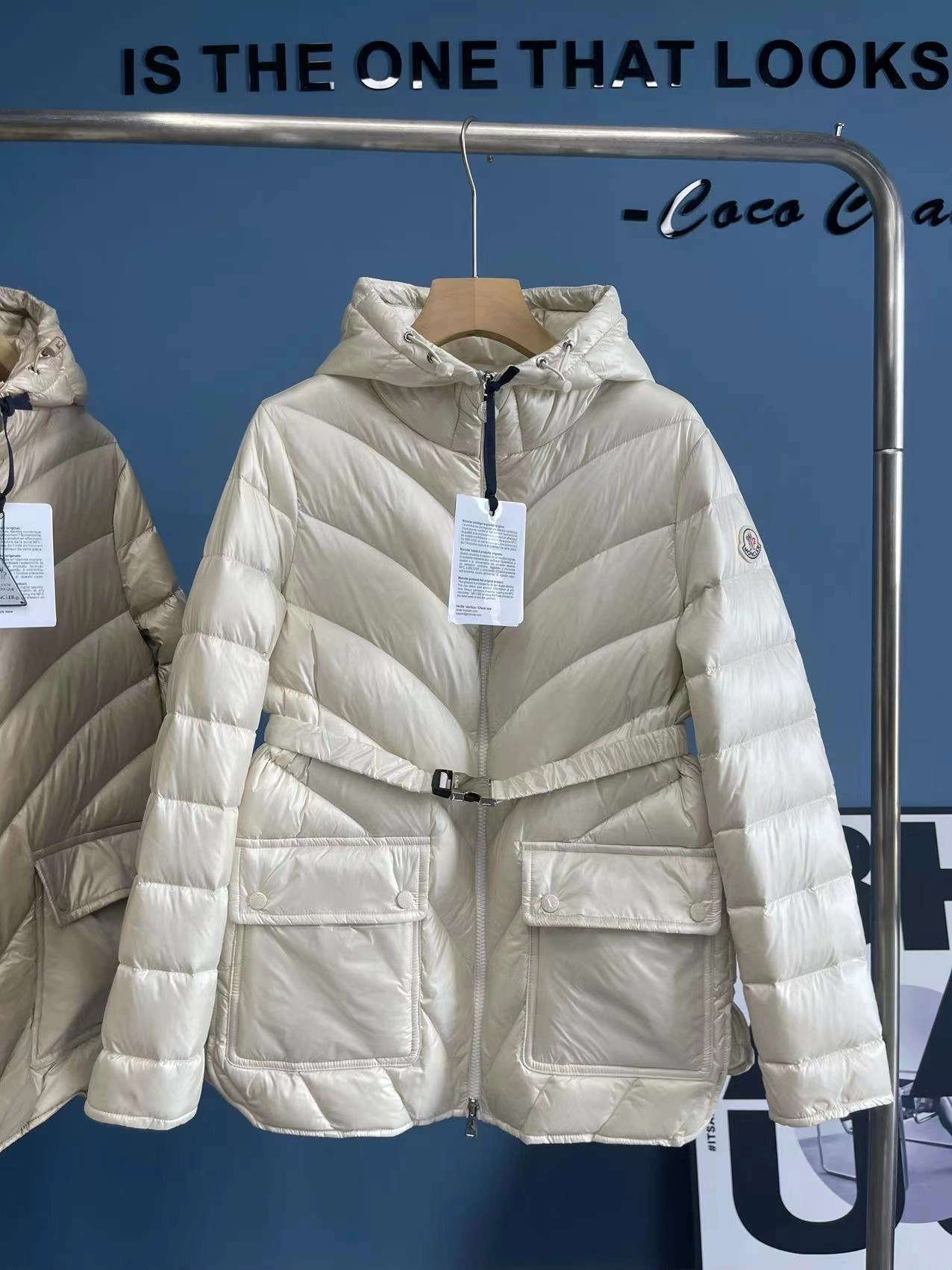 Fashionable Moncler Down Jackets 146641
