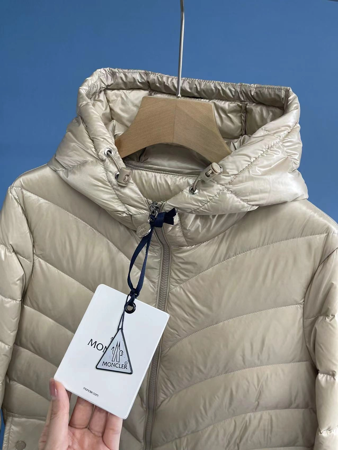 Fashionable Moncler Down Jackets 146641
