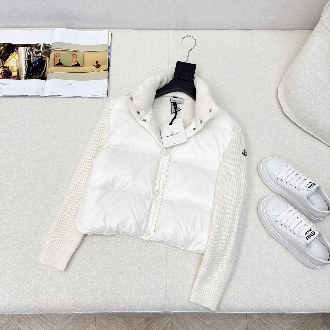 TravelReady Moncler Down Jackets 146640