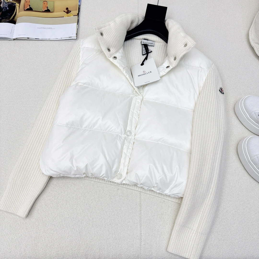 TravelReady Moncler Down Jackets 146640