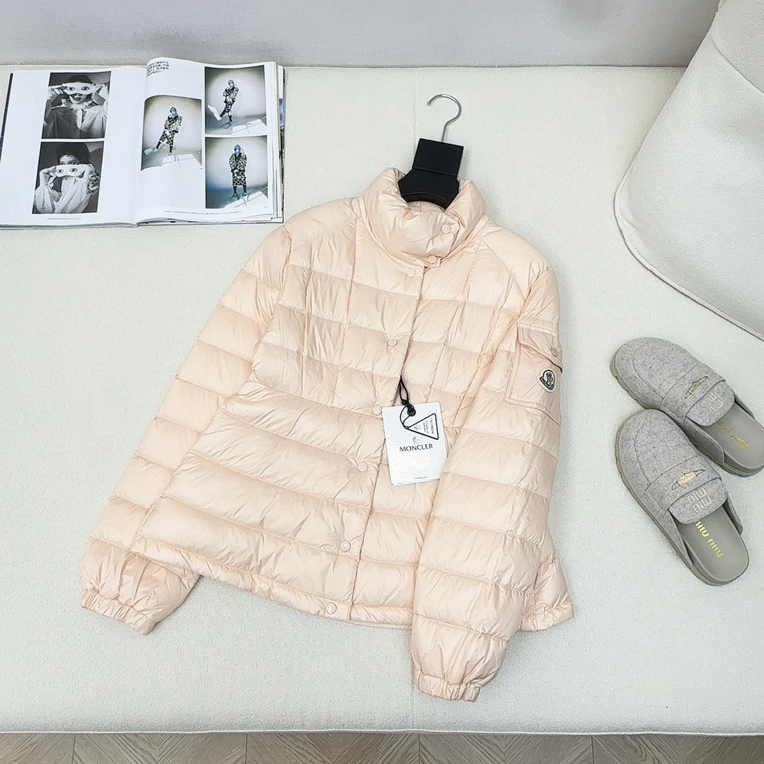 Moncler Down Jackets Compact 146636