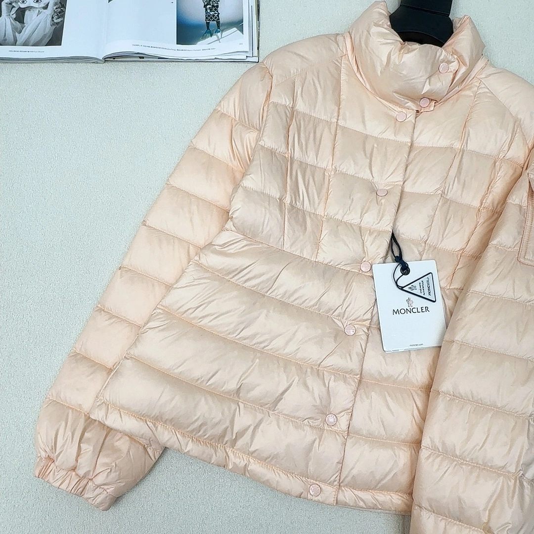 Moncler Down Jackets Compact 146636