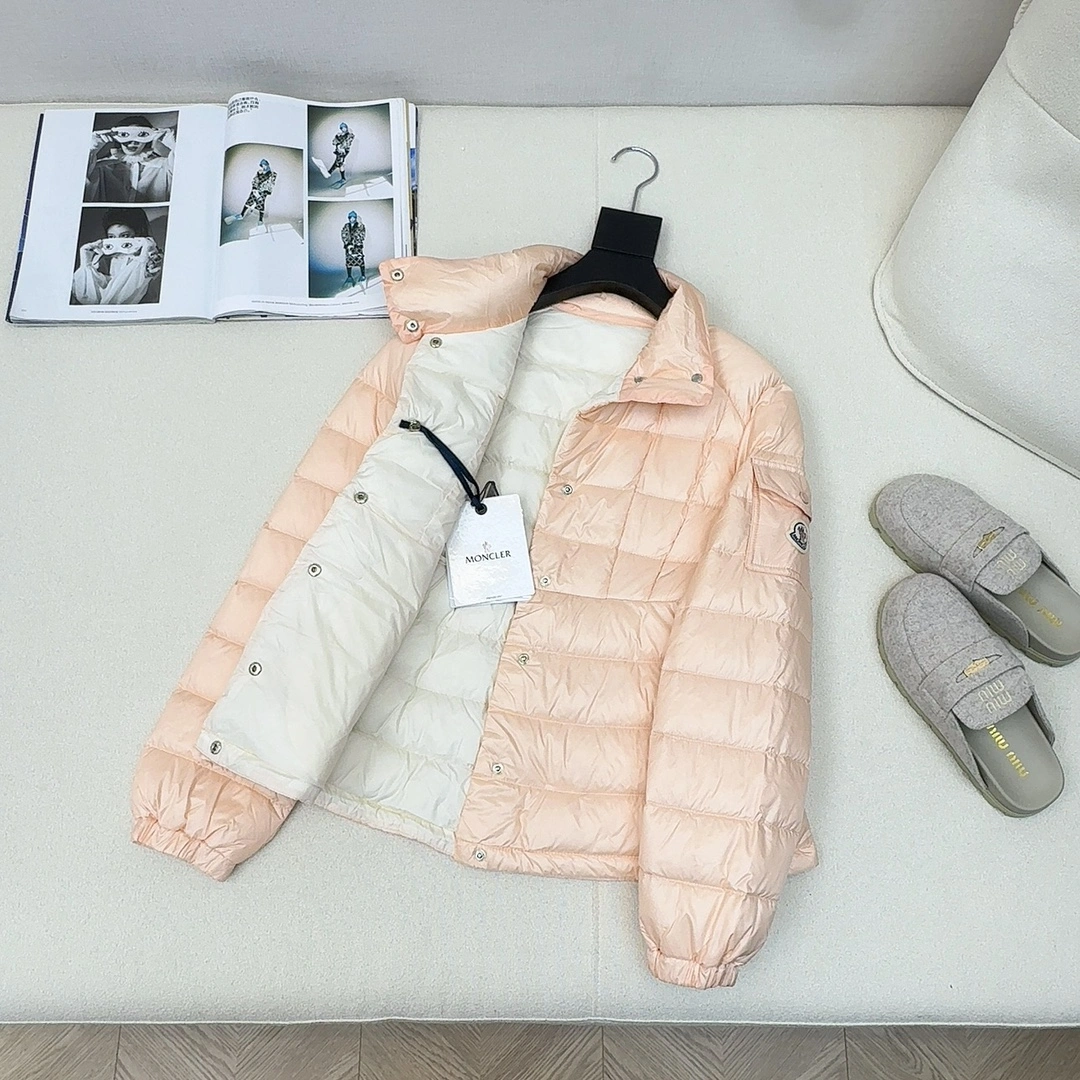 Moncler Down Jackets Compact 146636