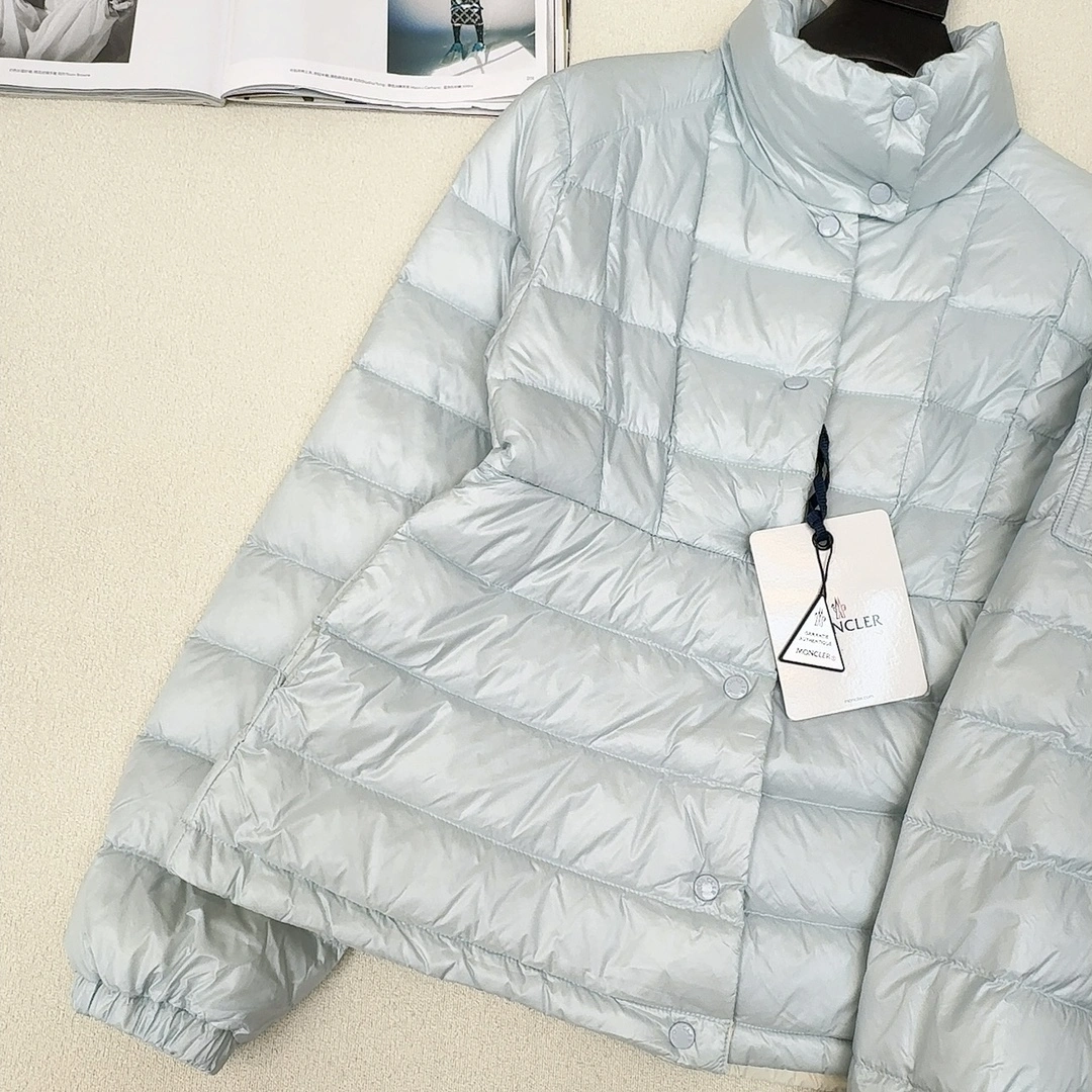 Cozy Moncler Down Jackets 146628
