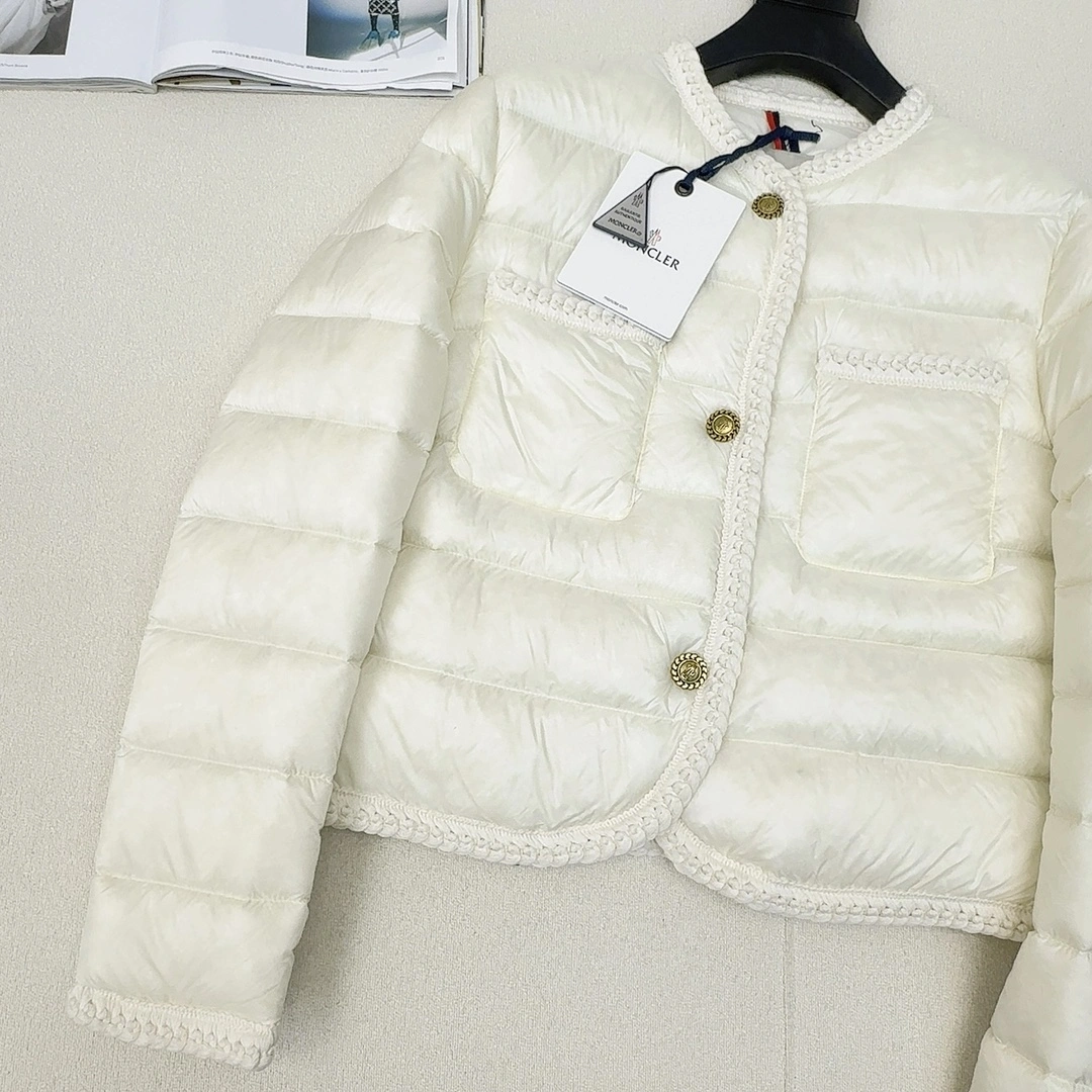 Moncler Down Jackets Elegant 146631