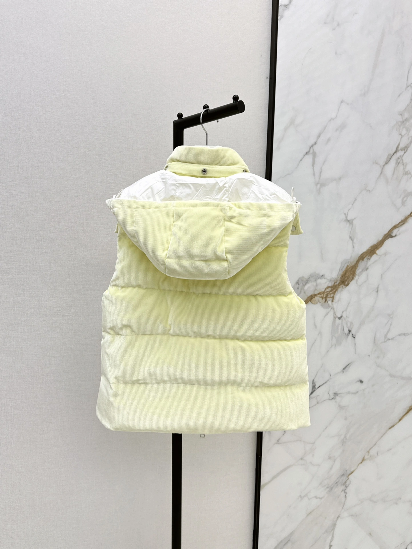 SoftTouch Moncler Down Jackets 146620