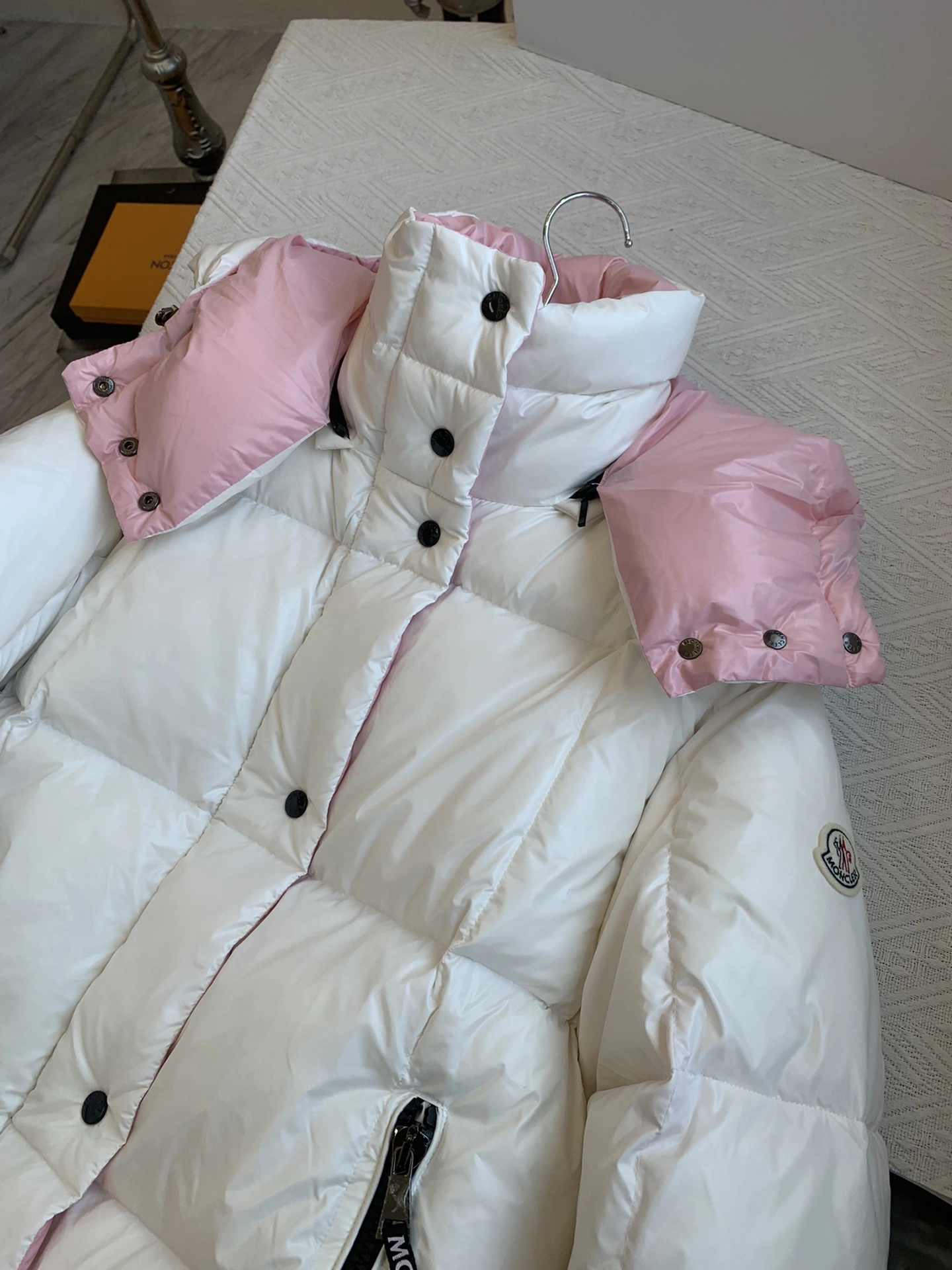 Moncler Down Jackets Attractive 146687