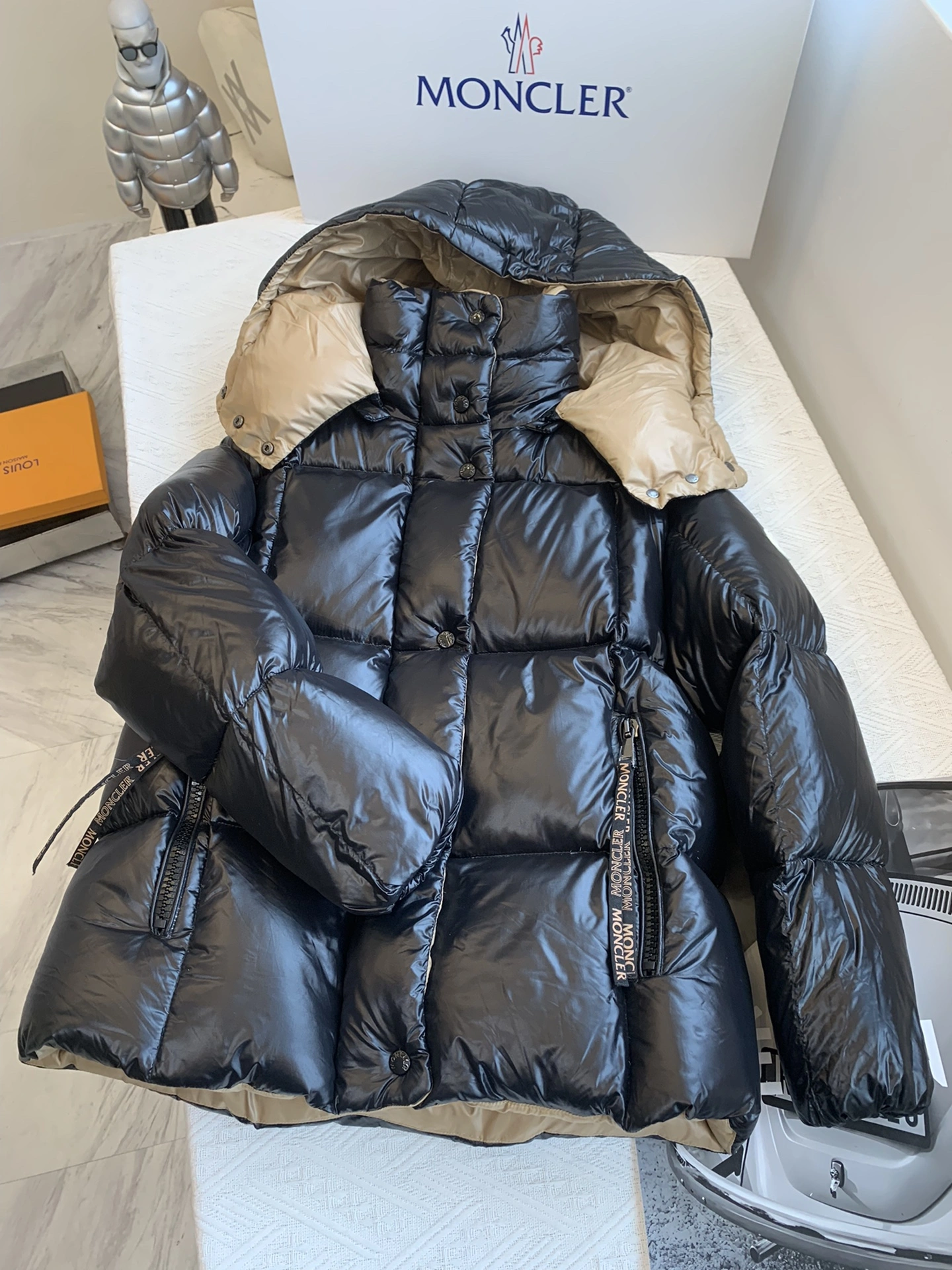 Chic Moncler Down Jackets 146637