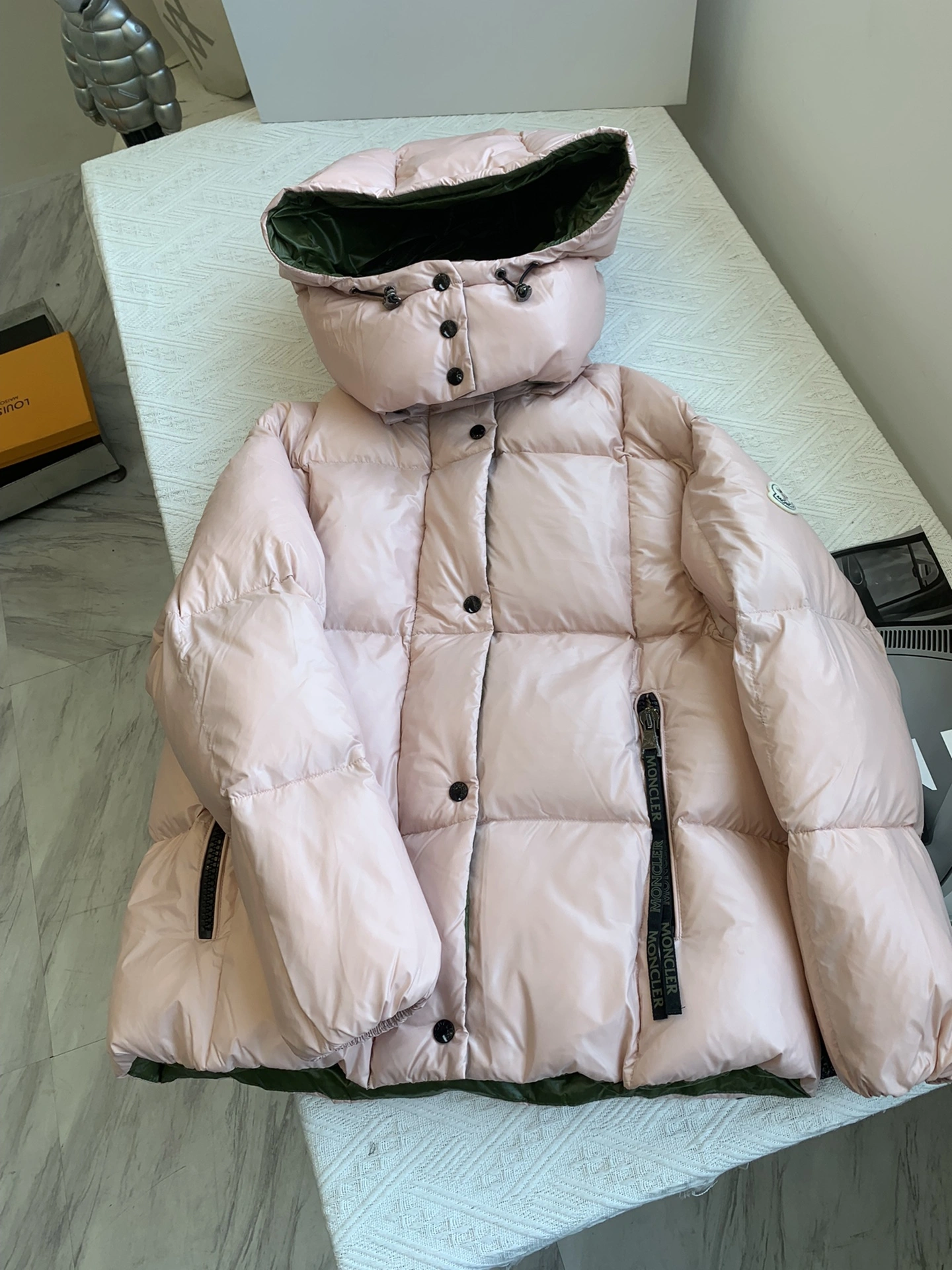 Moncler Down Jackets Casual 146623