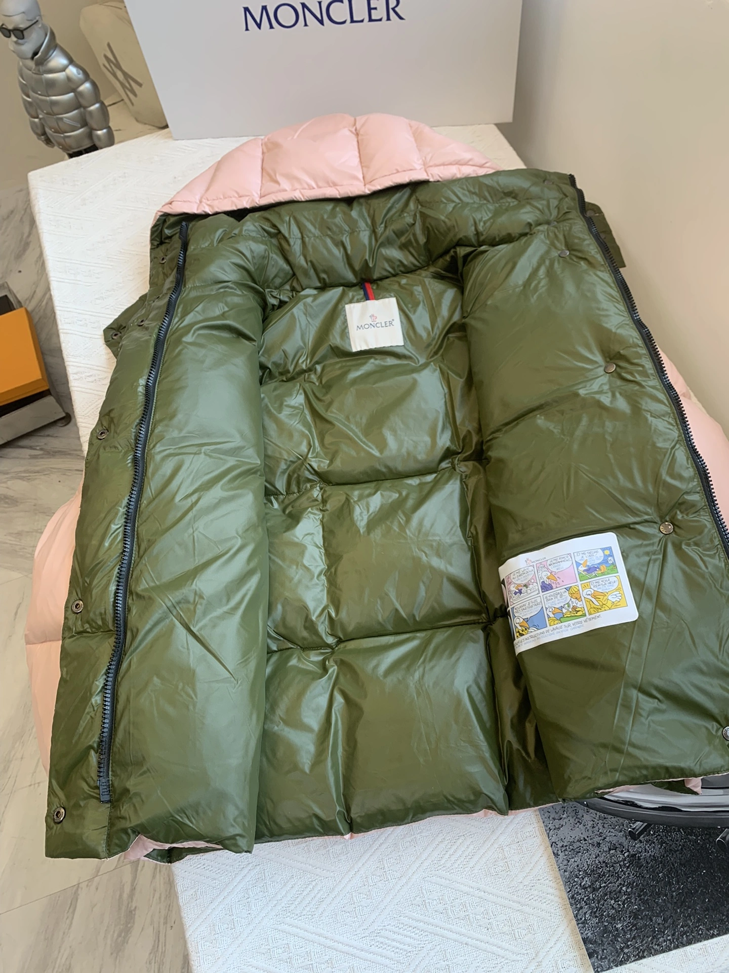 Moncler Down Jackets Casual 146623