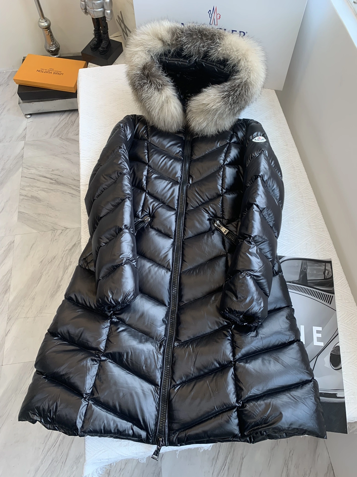 Durable Moncler Down Jackets 146619