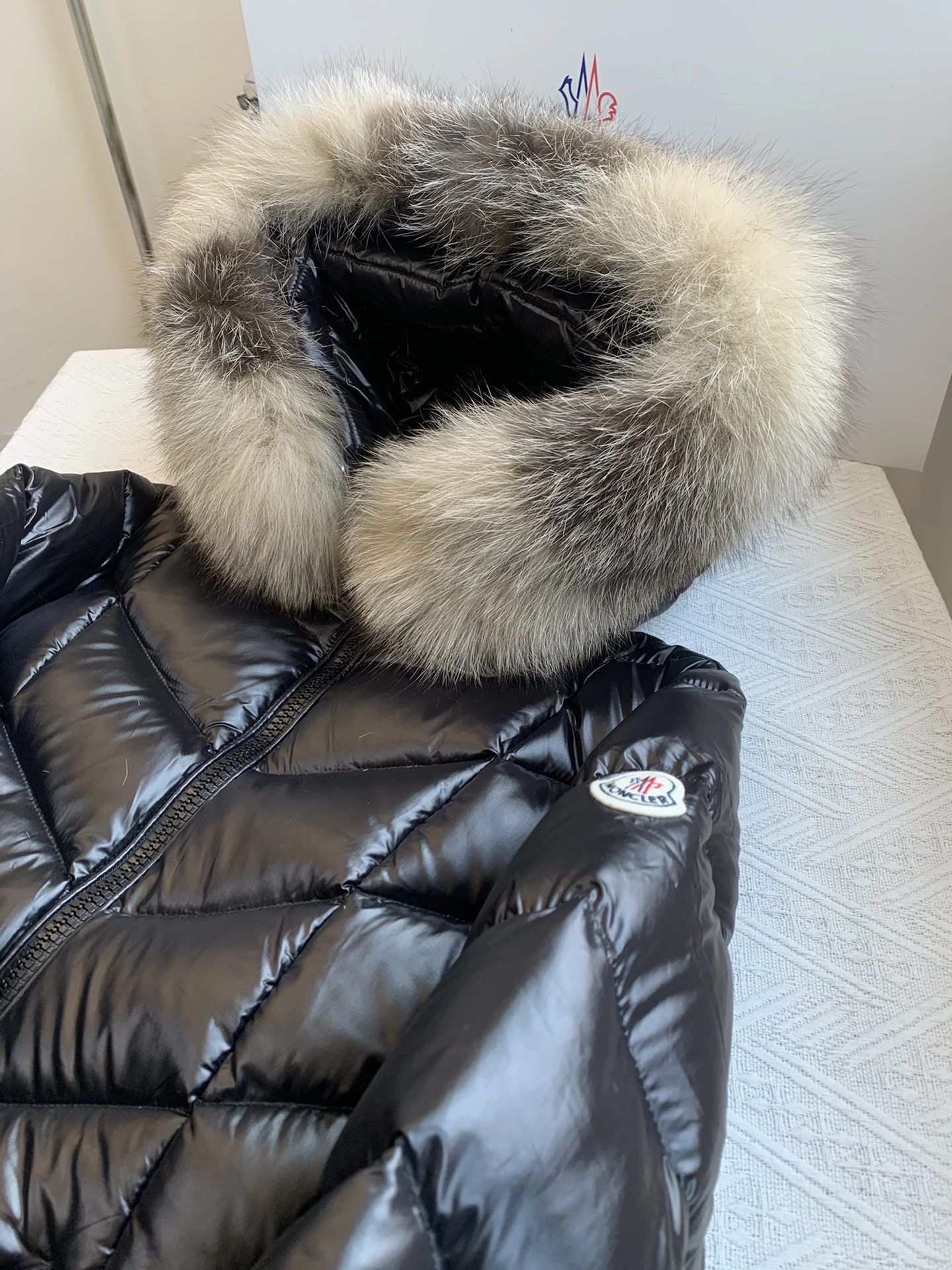 Durable Moncler Down Jackets 146619