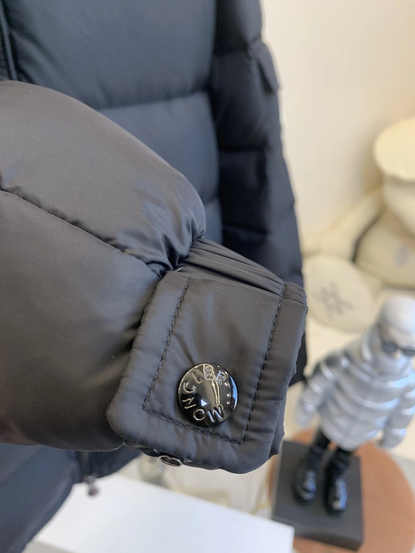 Original Moncler Down Jackets 146613