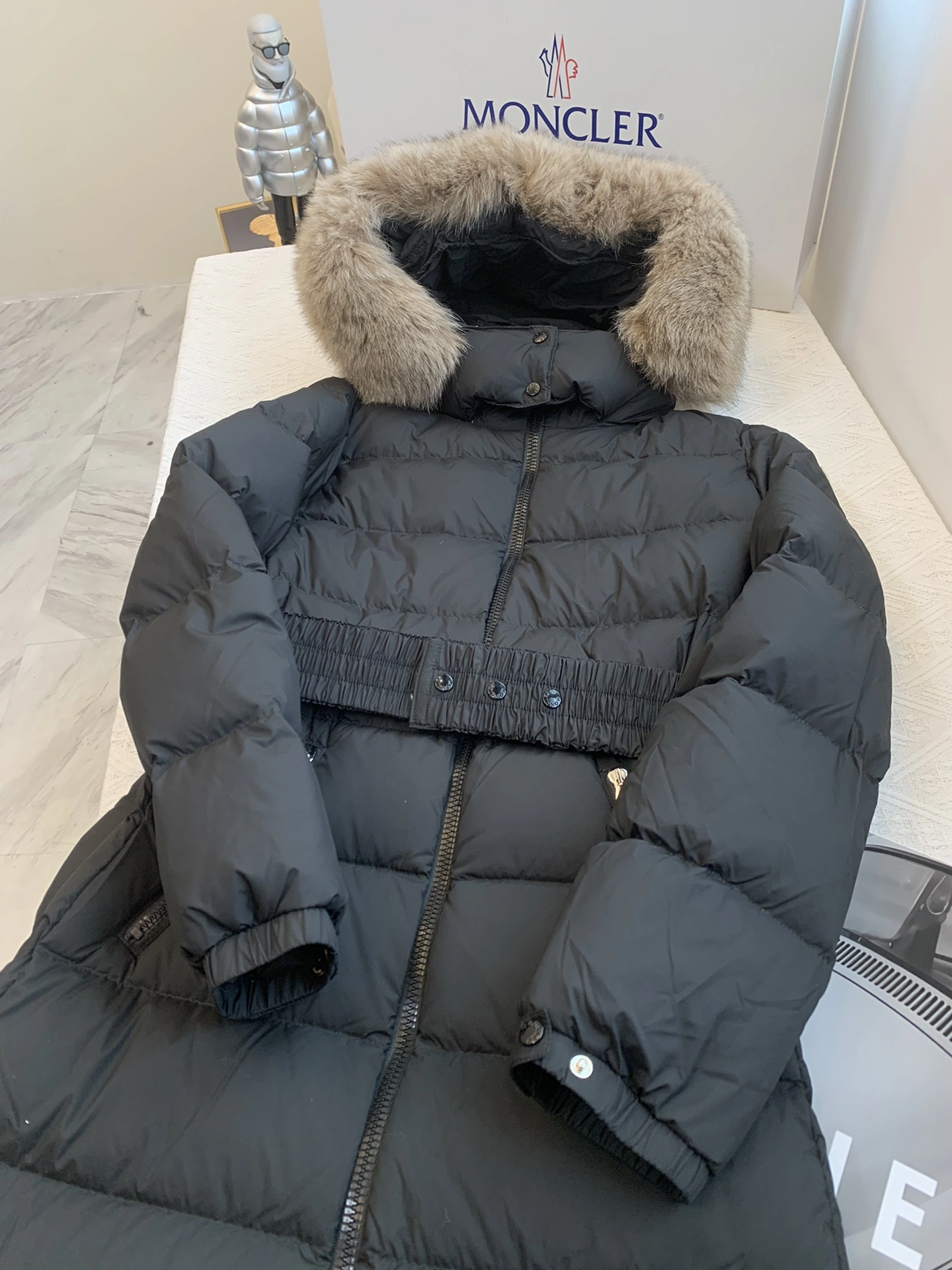 Durable Moncler Down Jackets 146616