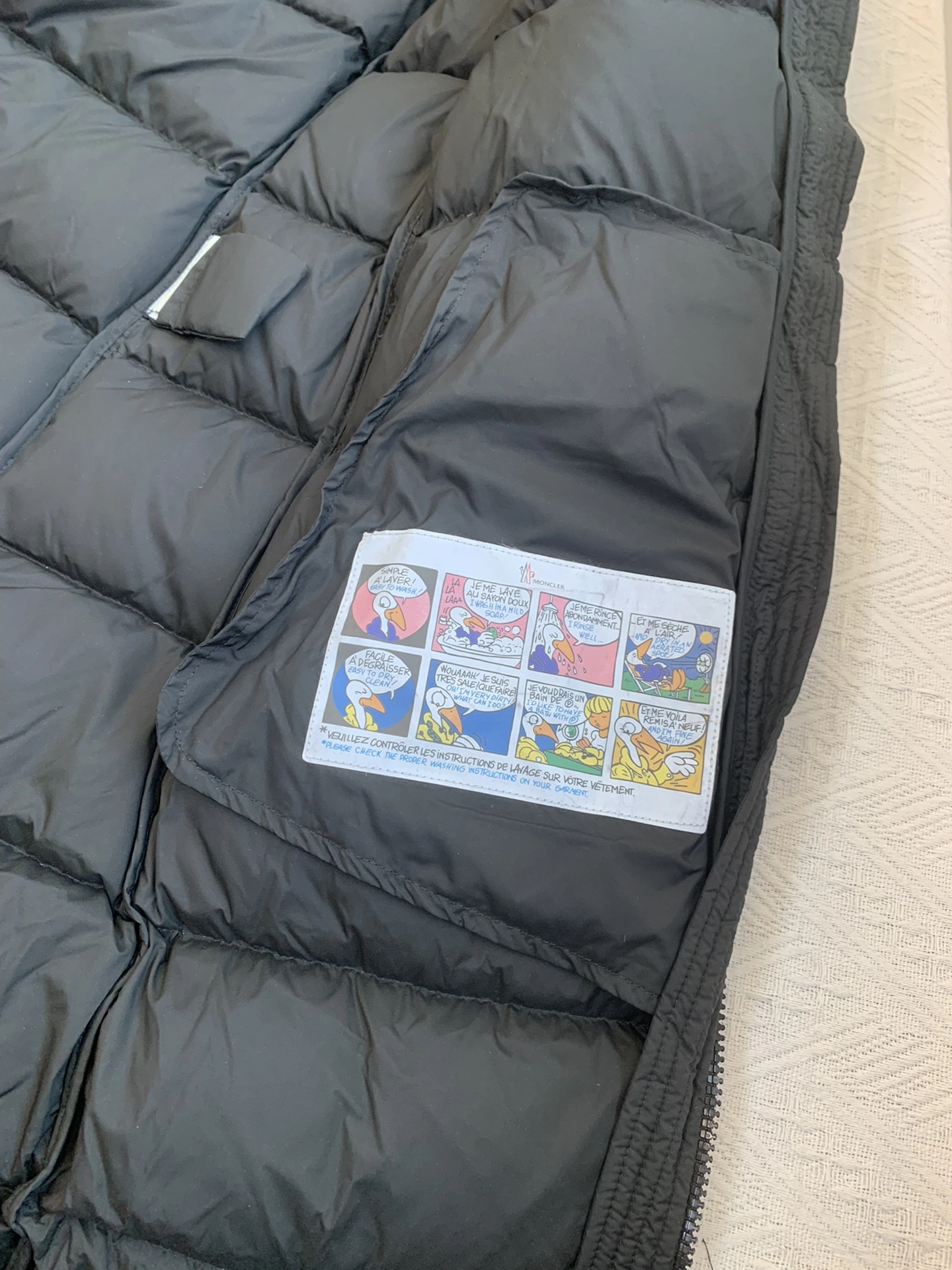 Durable Moncler Down Jackets 146616