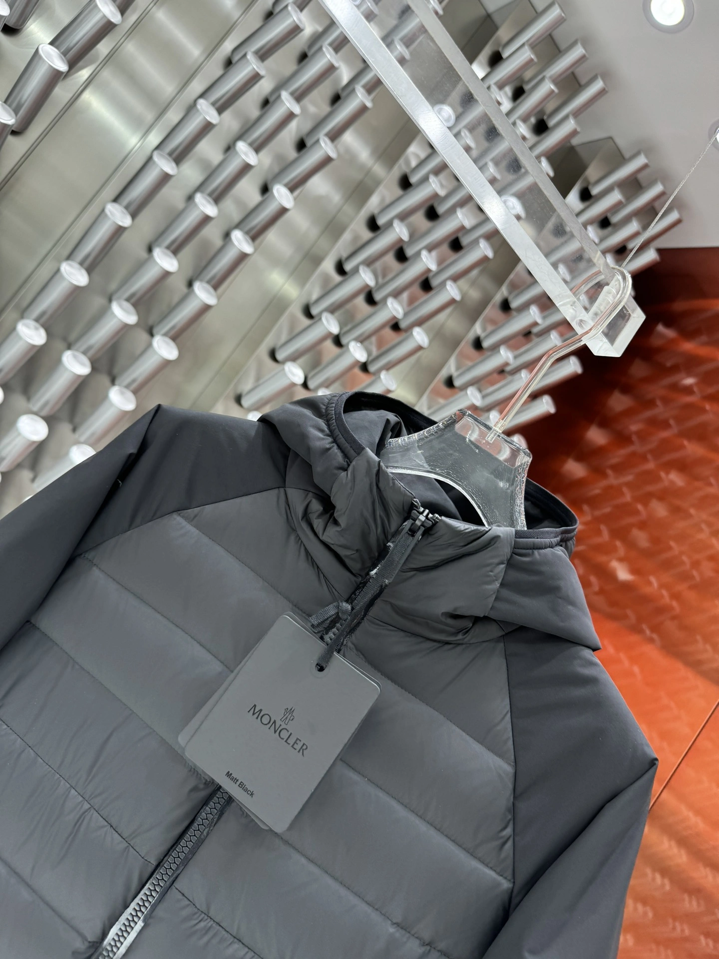 Moncler Down Jackets NewStyle 146607