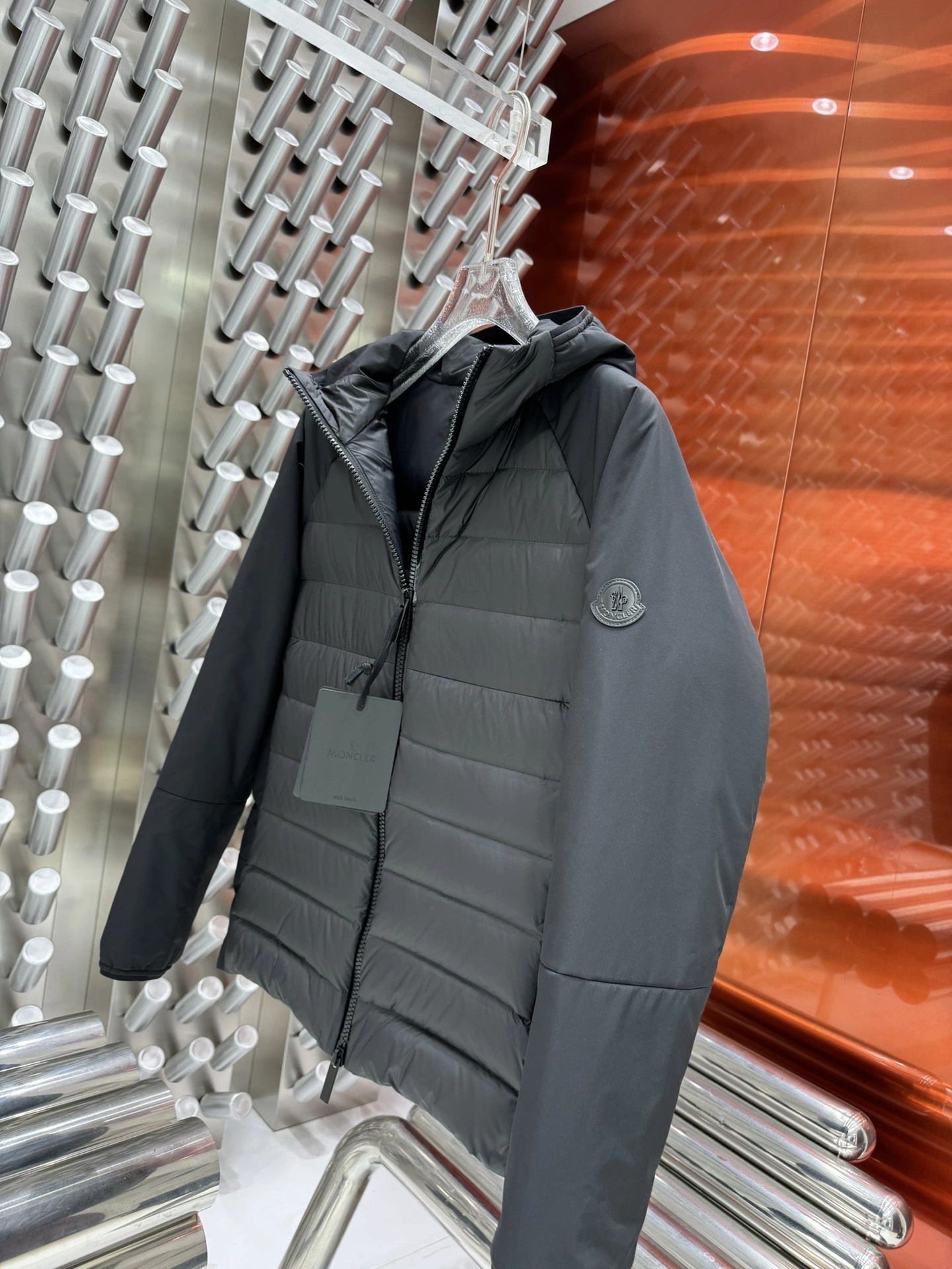 Moncler Down Jackets NewStyle 146607