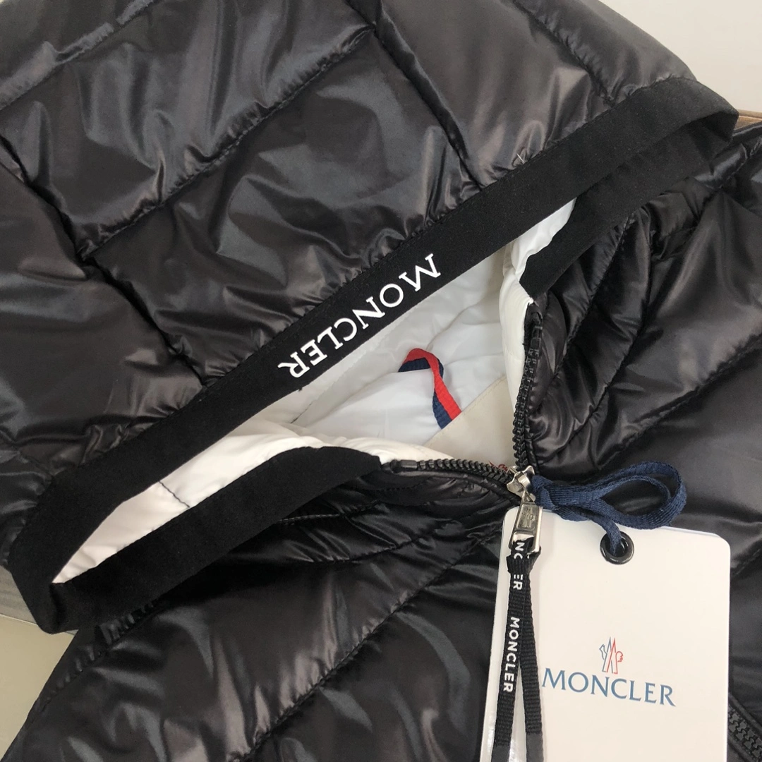 DailyWear Moncler Down Jackets 146608