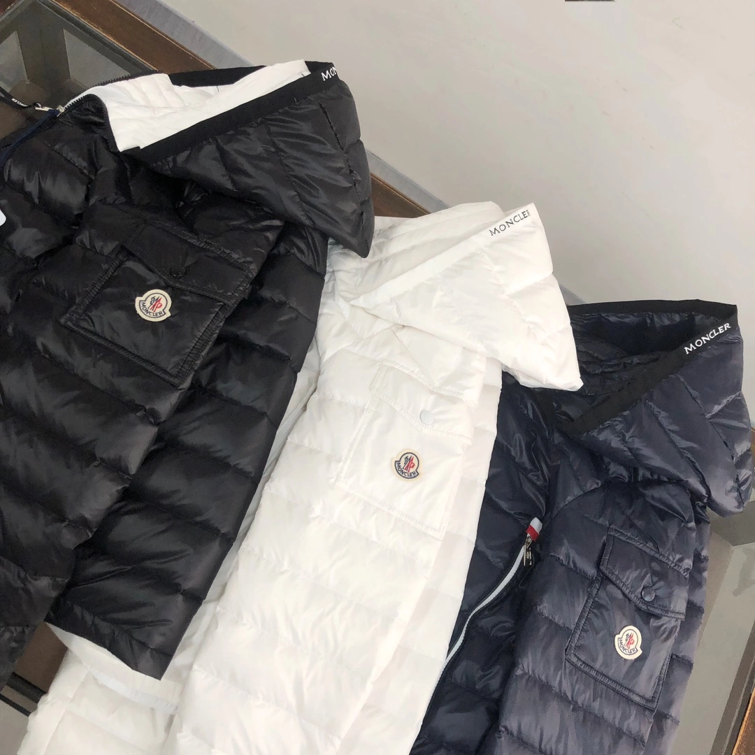Durable Moncler Down Jackets 146610