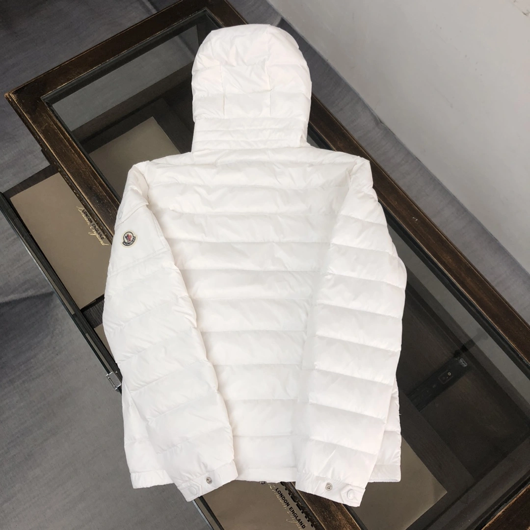 Durable Moncler Down Jackets 146610