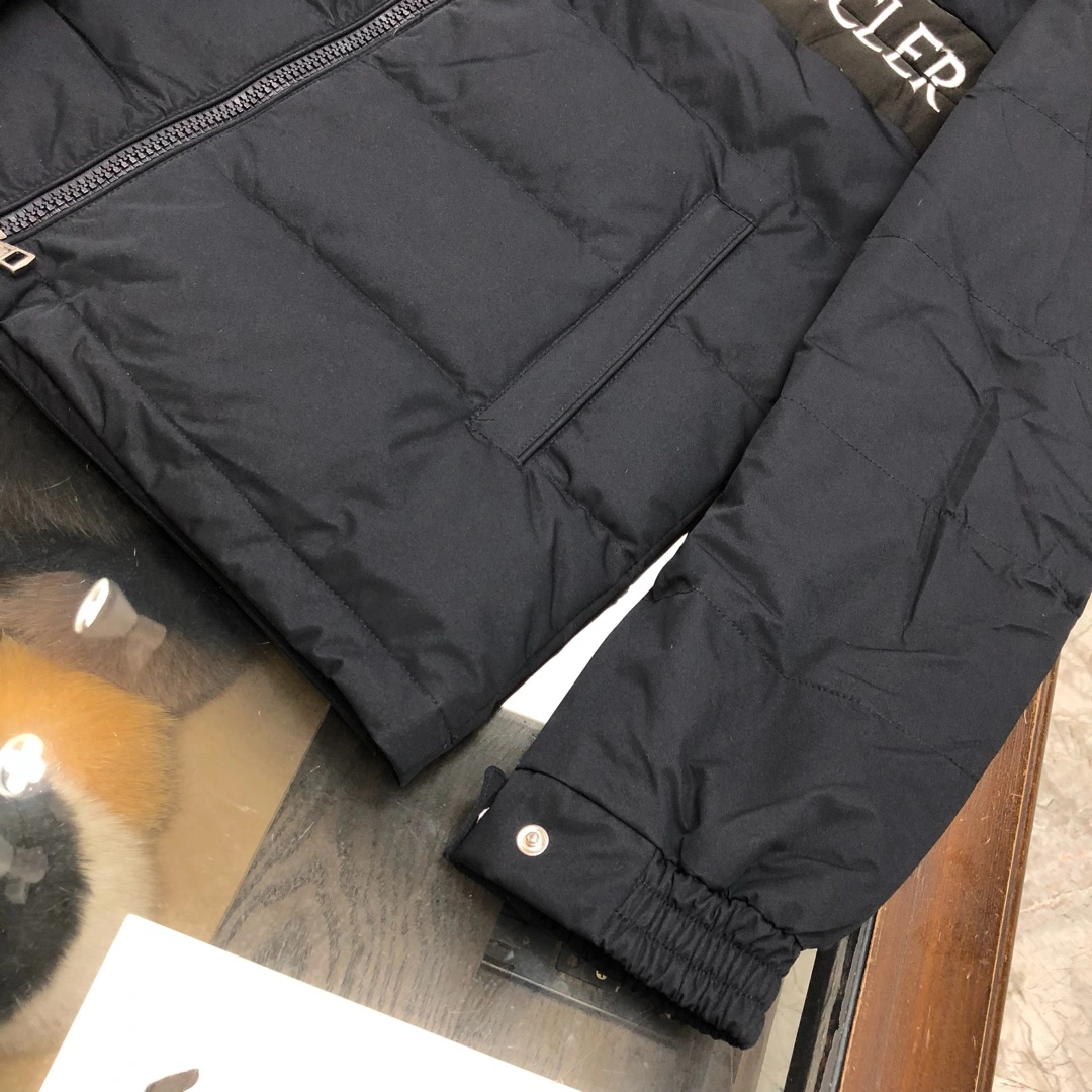 Casual Moncler Down Jackets 146605