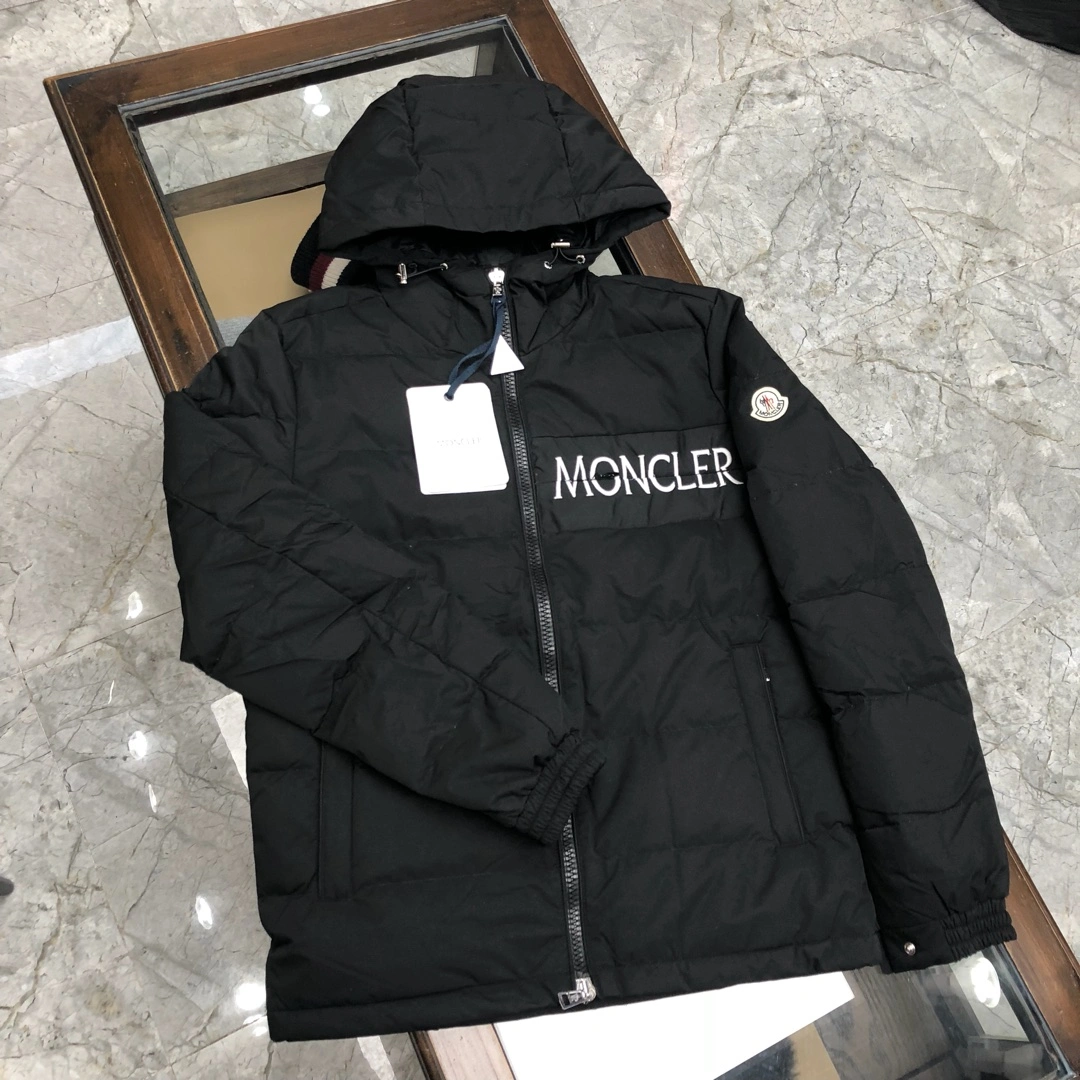 Popular Moncler Down Jackets 146604